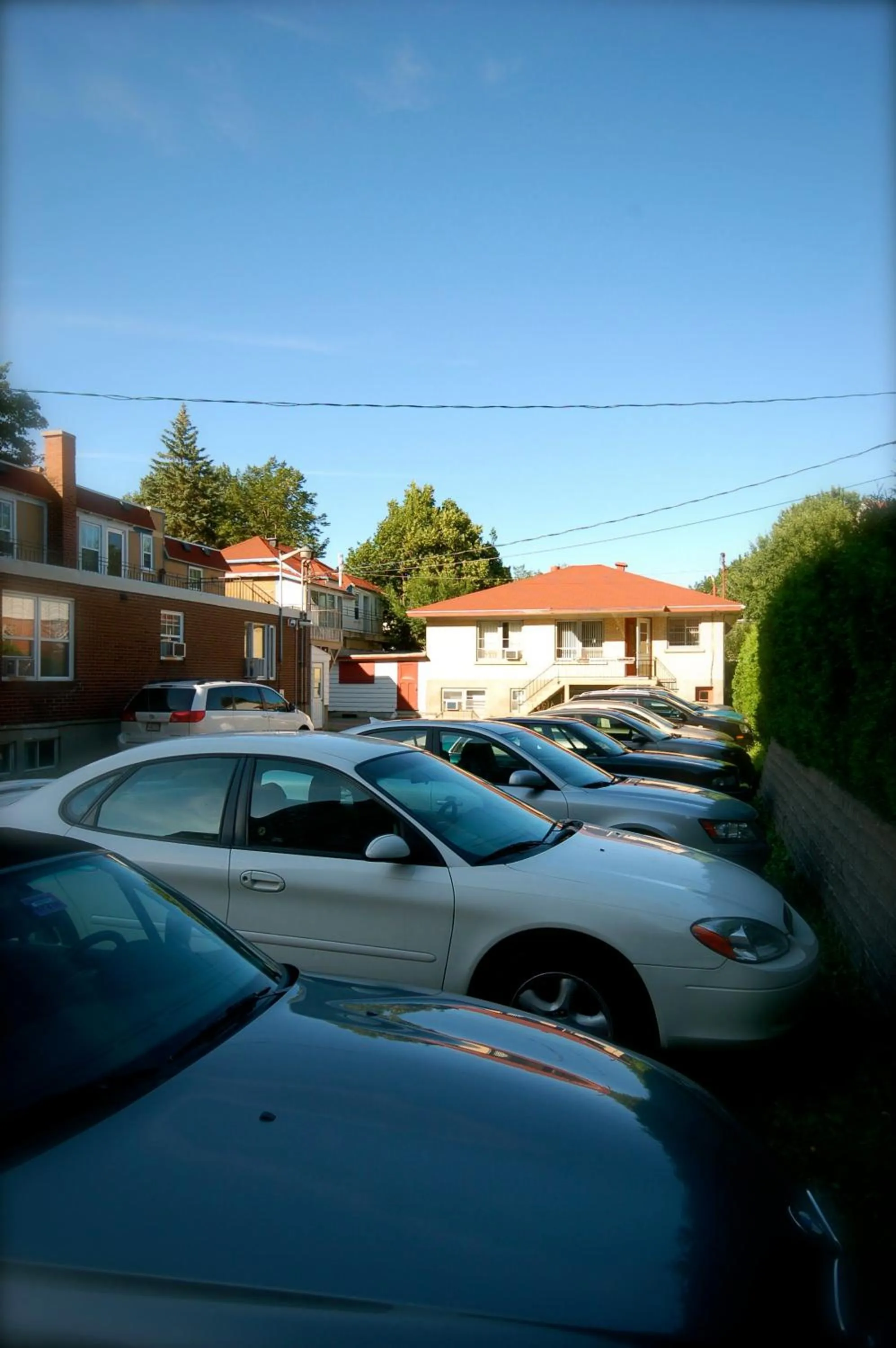 Property building in Hotel Auberge Michel Doyon