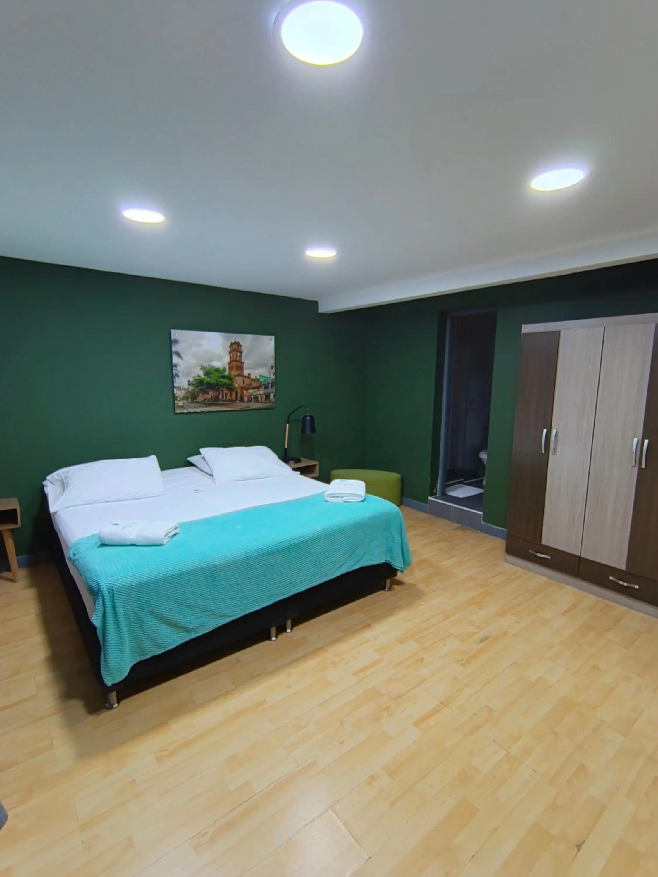 Bedroom, Bed in Poblado Park Guest House