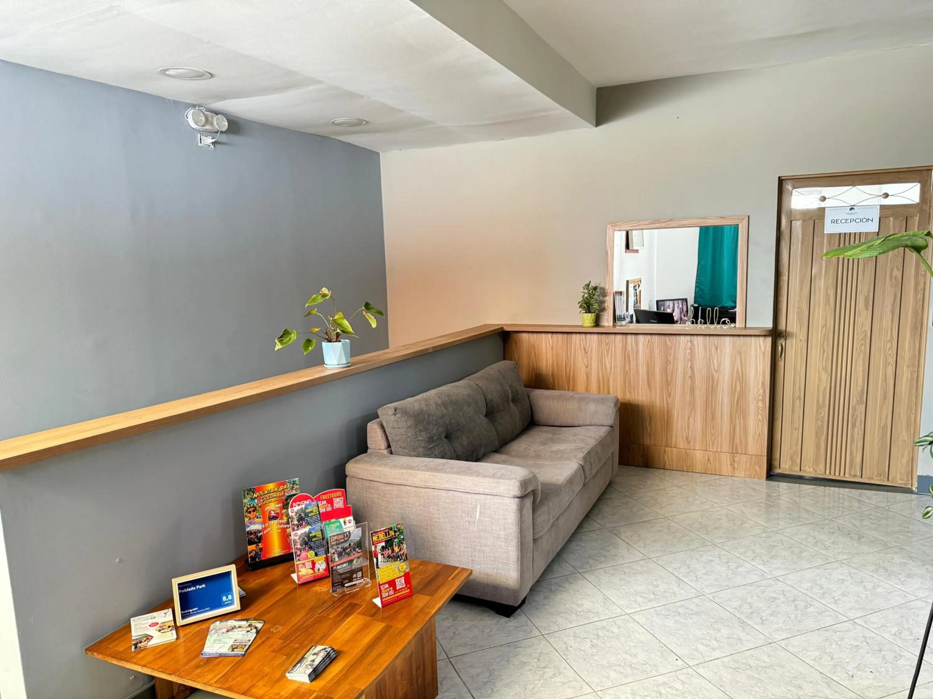 Lobby or reception in Poblado Park Guest House