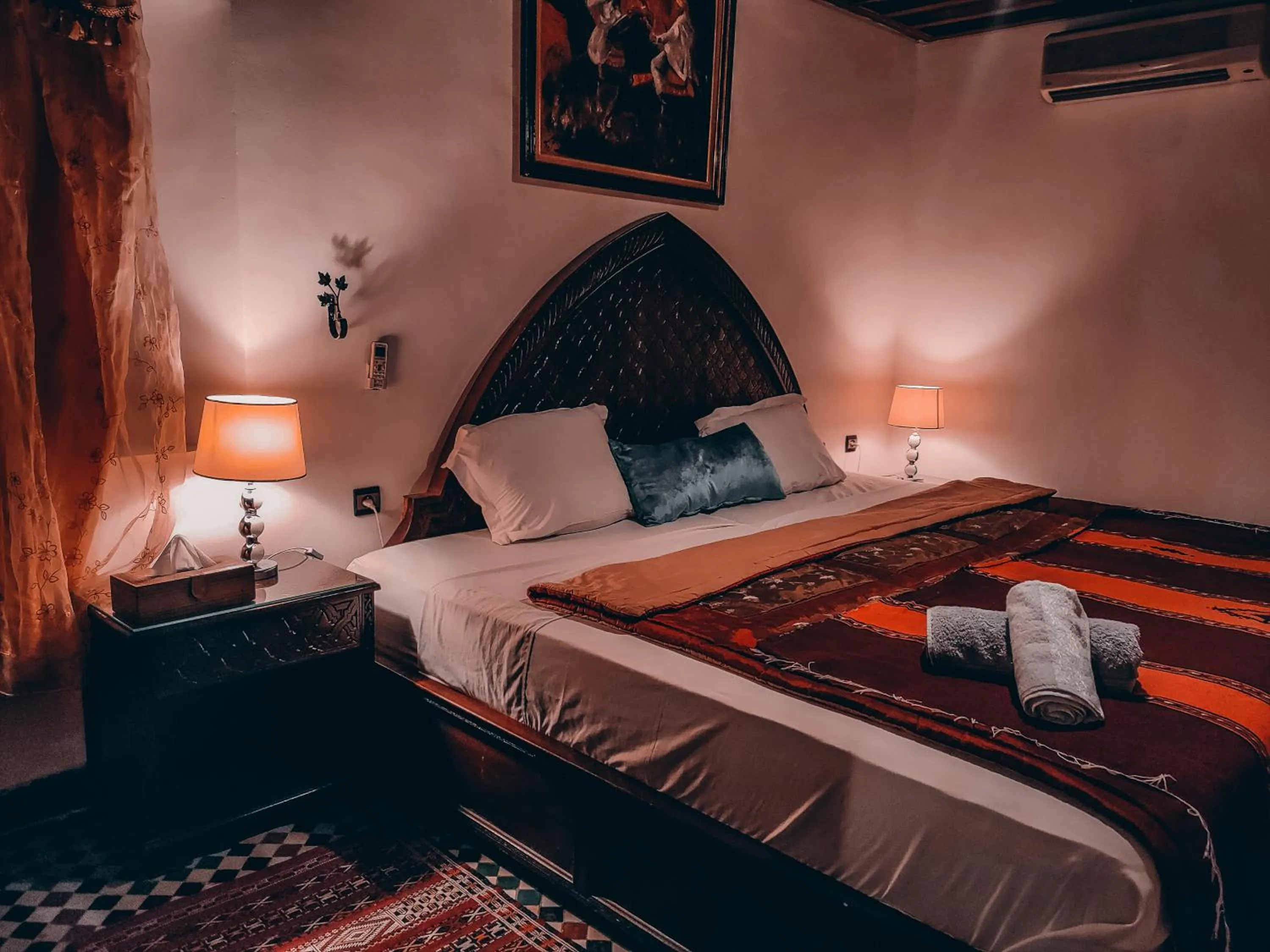 Photo of the whole room, Bed in Riad Pacha Palace