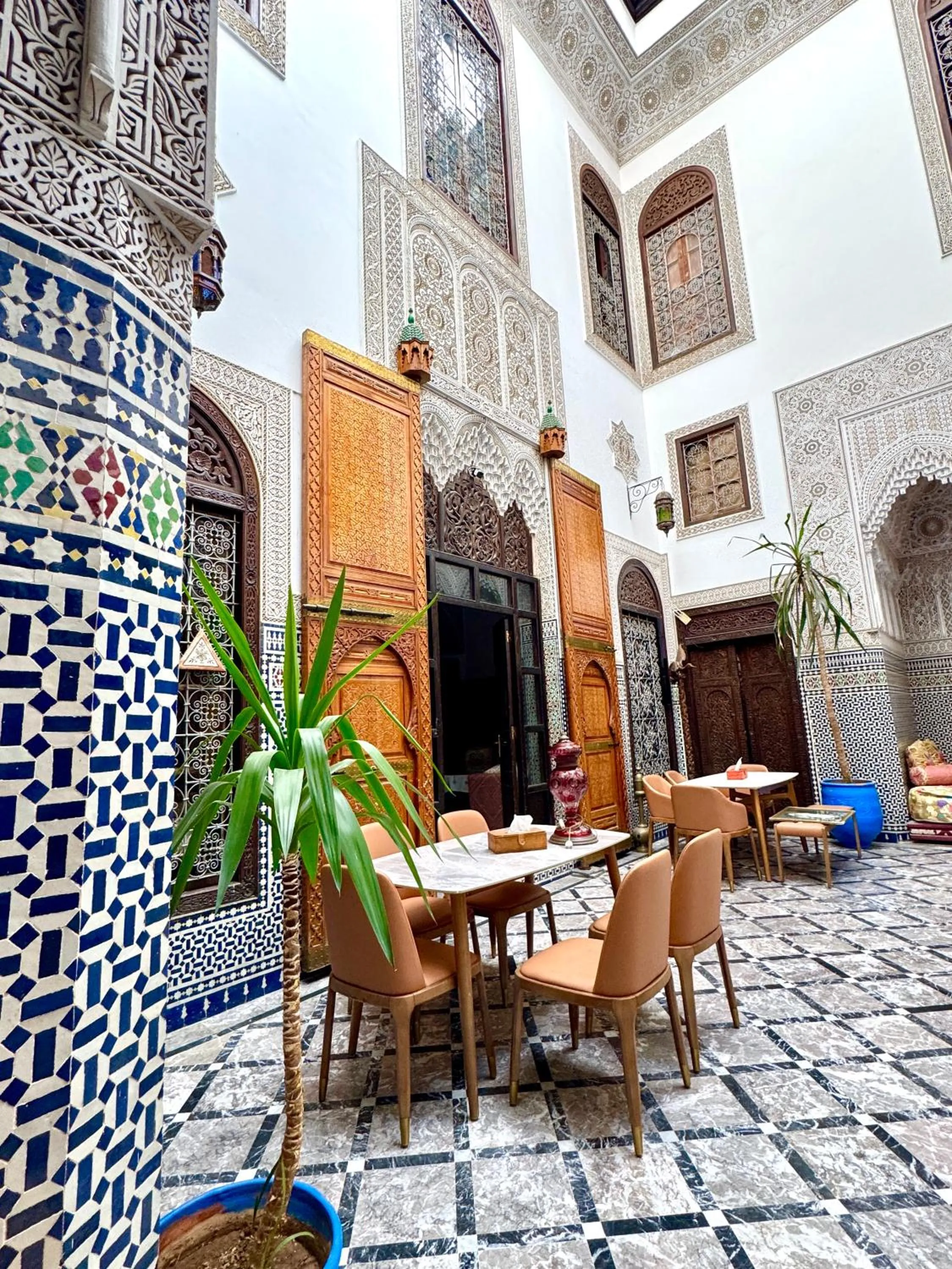 Restaurant/places to eat in Riad Pacha Palace