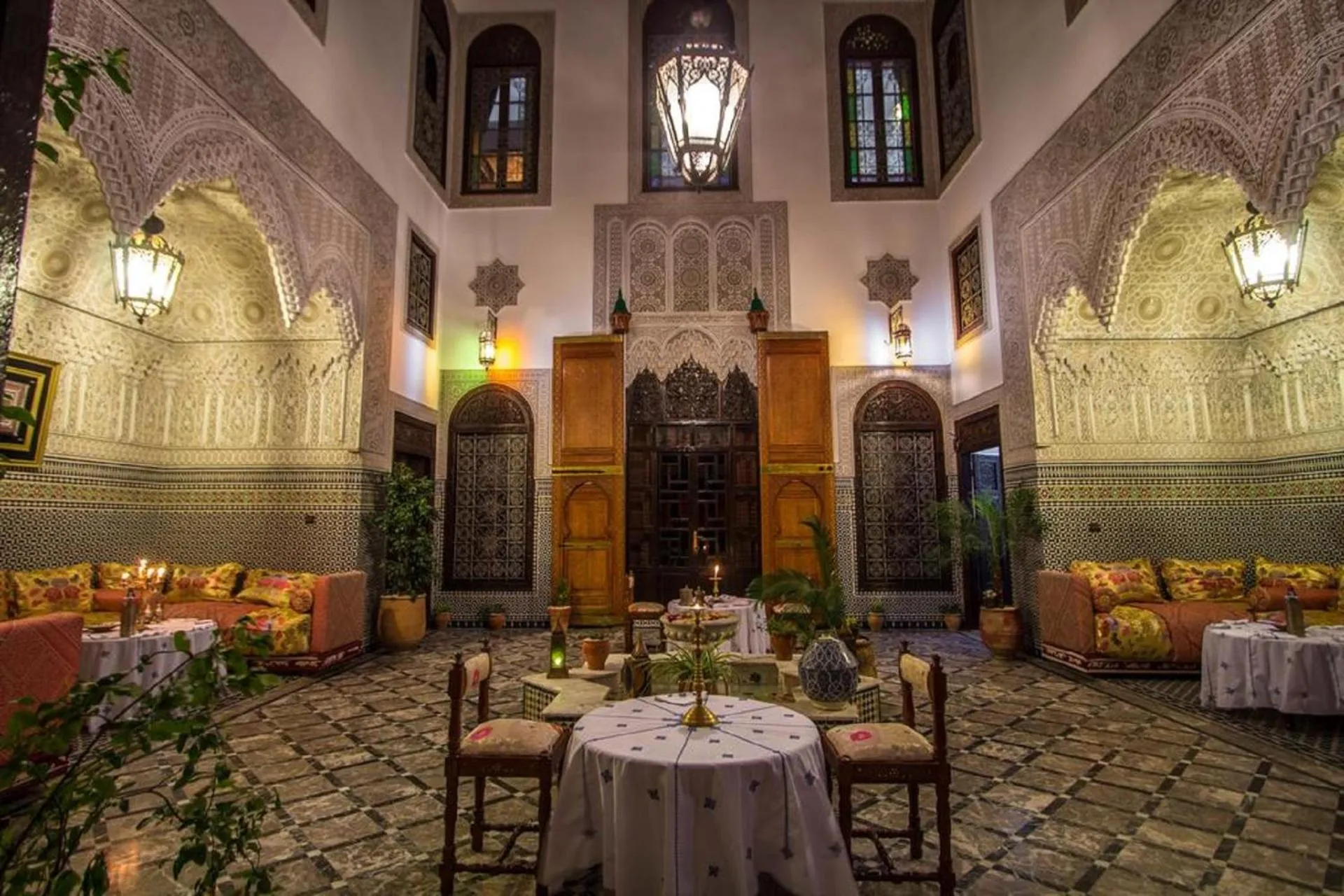 Restaurant/places to eat in Riad Pacha Palace