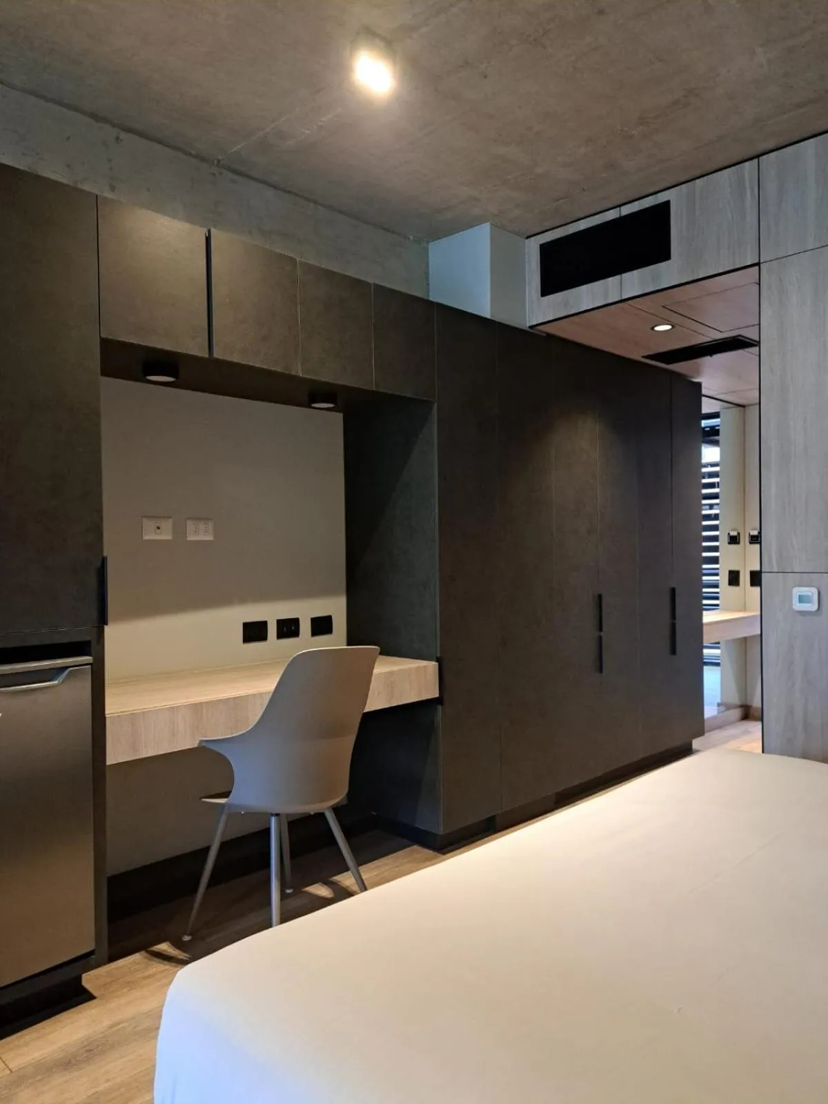 Business facilities, Bed in Nucleo Mayor Apart