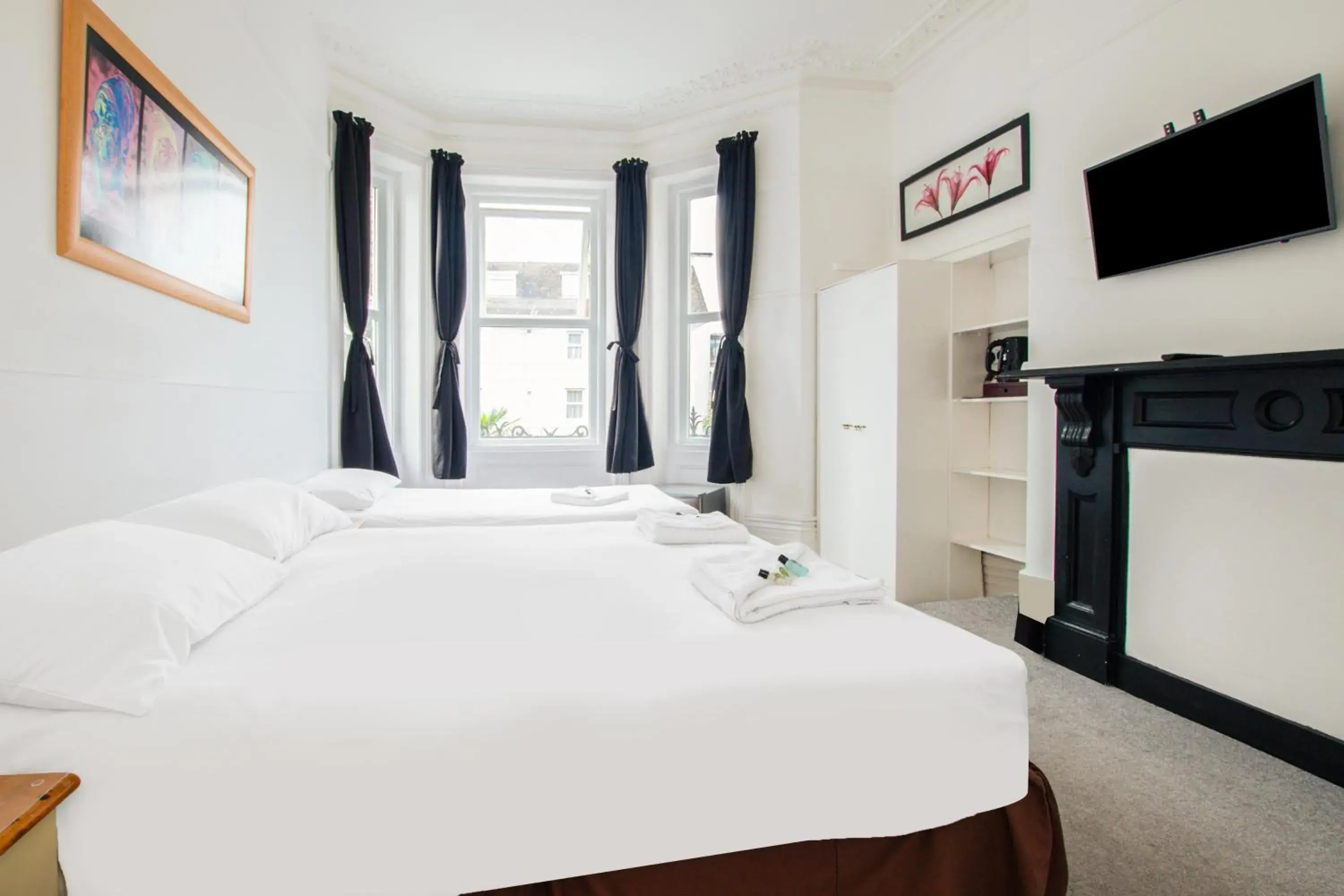 Standard Twin Room in OYO The Lodge Bournemouth Standard Twin Room in OYO The Lodge Bournemouth