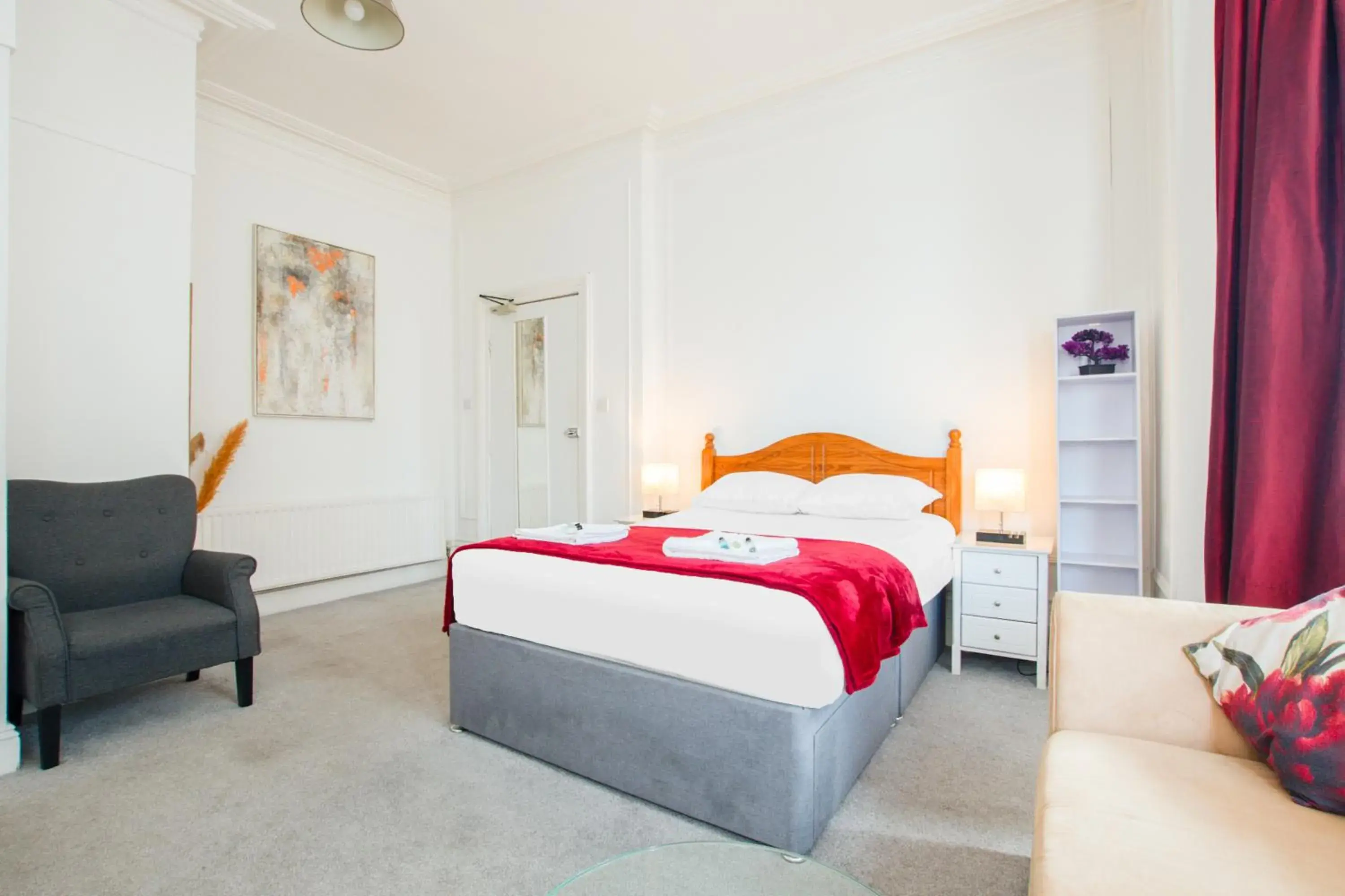 Standard Double Room in OYO The Lodge Bournemouth Standard Double Room in OYO The Lodge Bournemouth