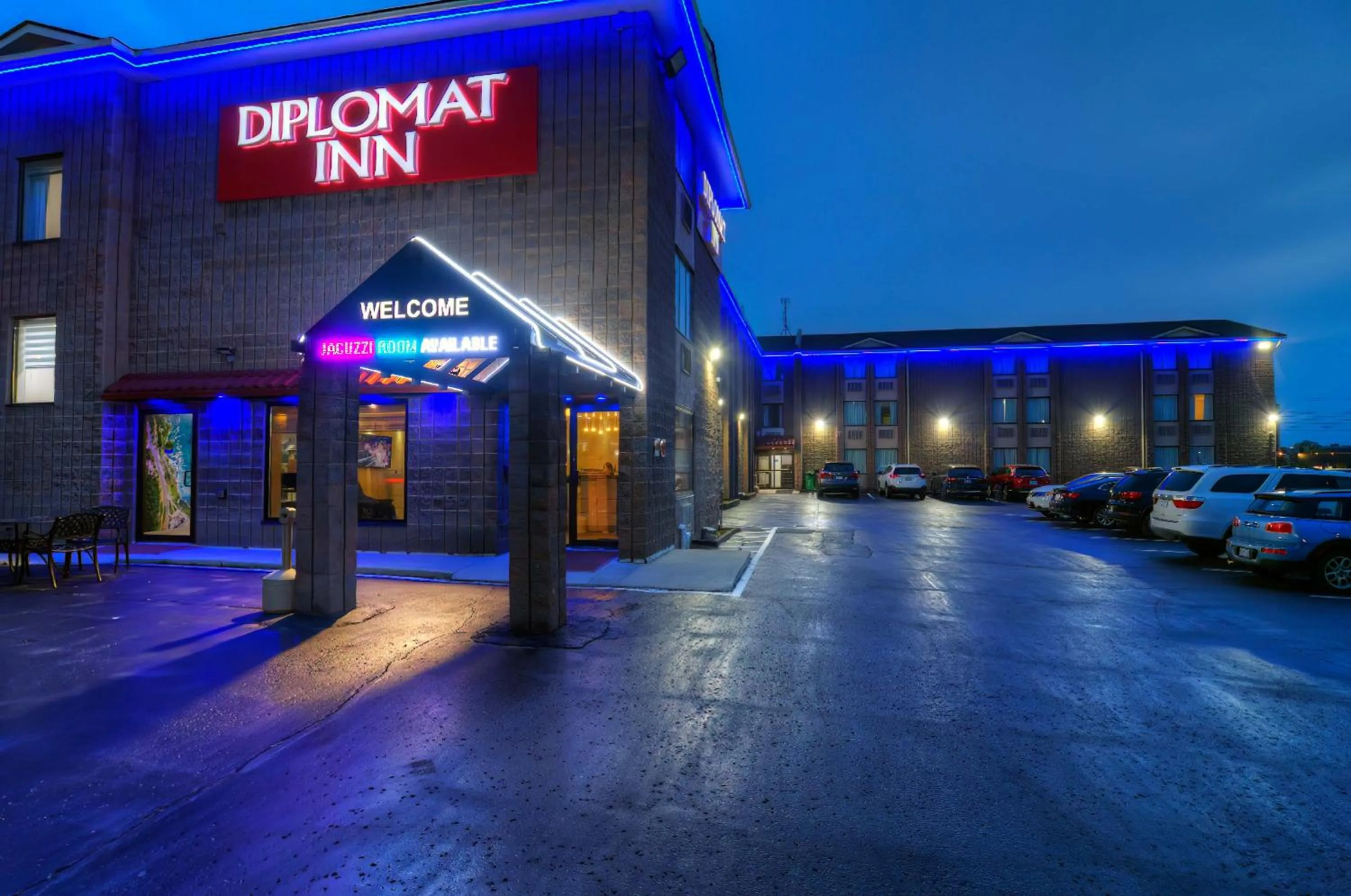 Property building in Diplomat Inn