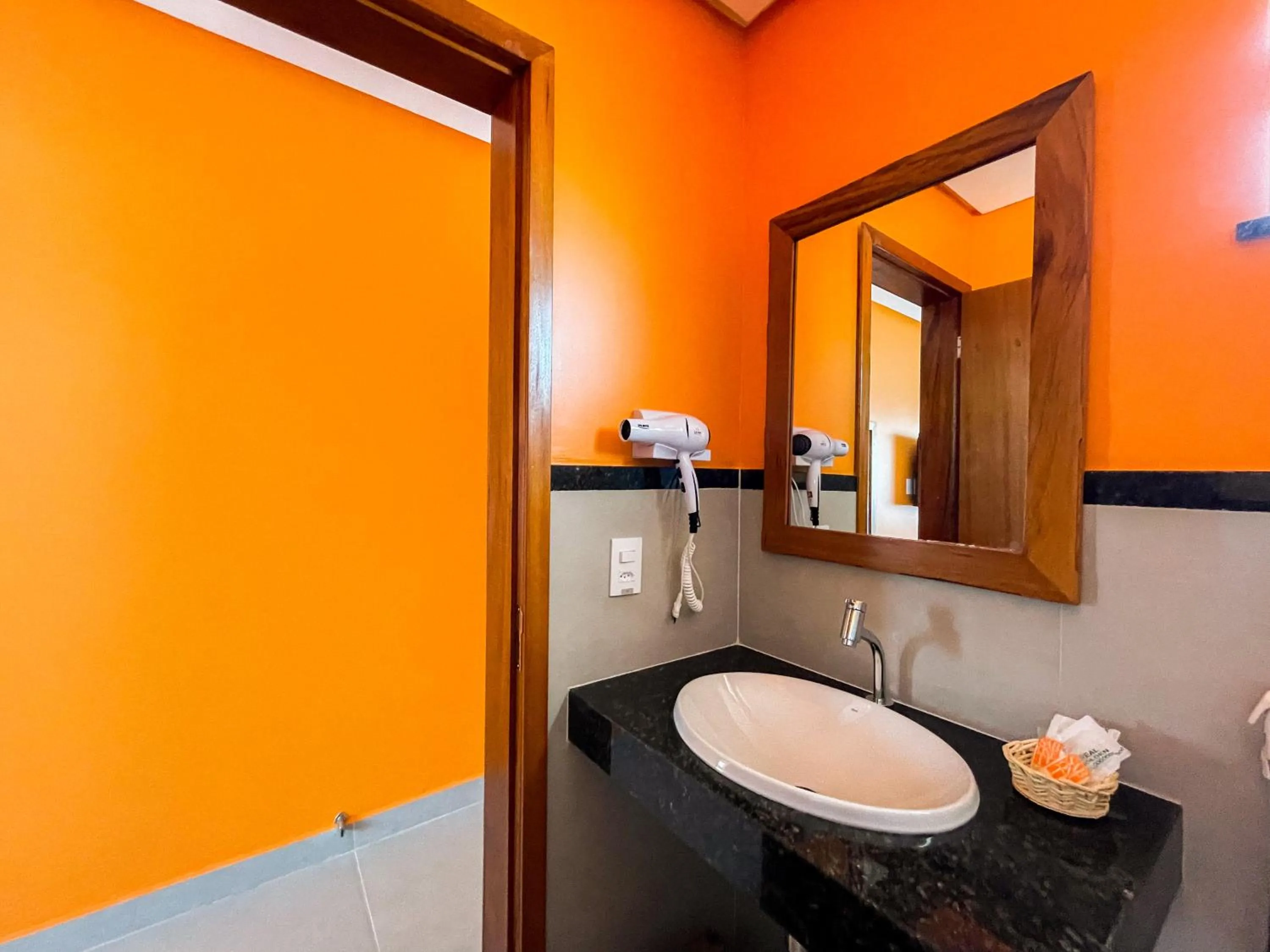 Bathroom in Pousada das Flores