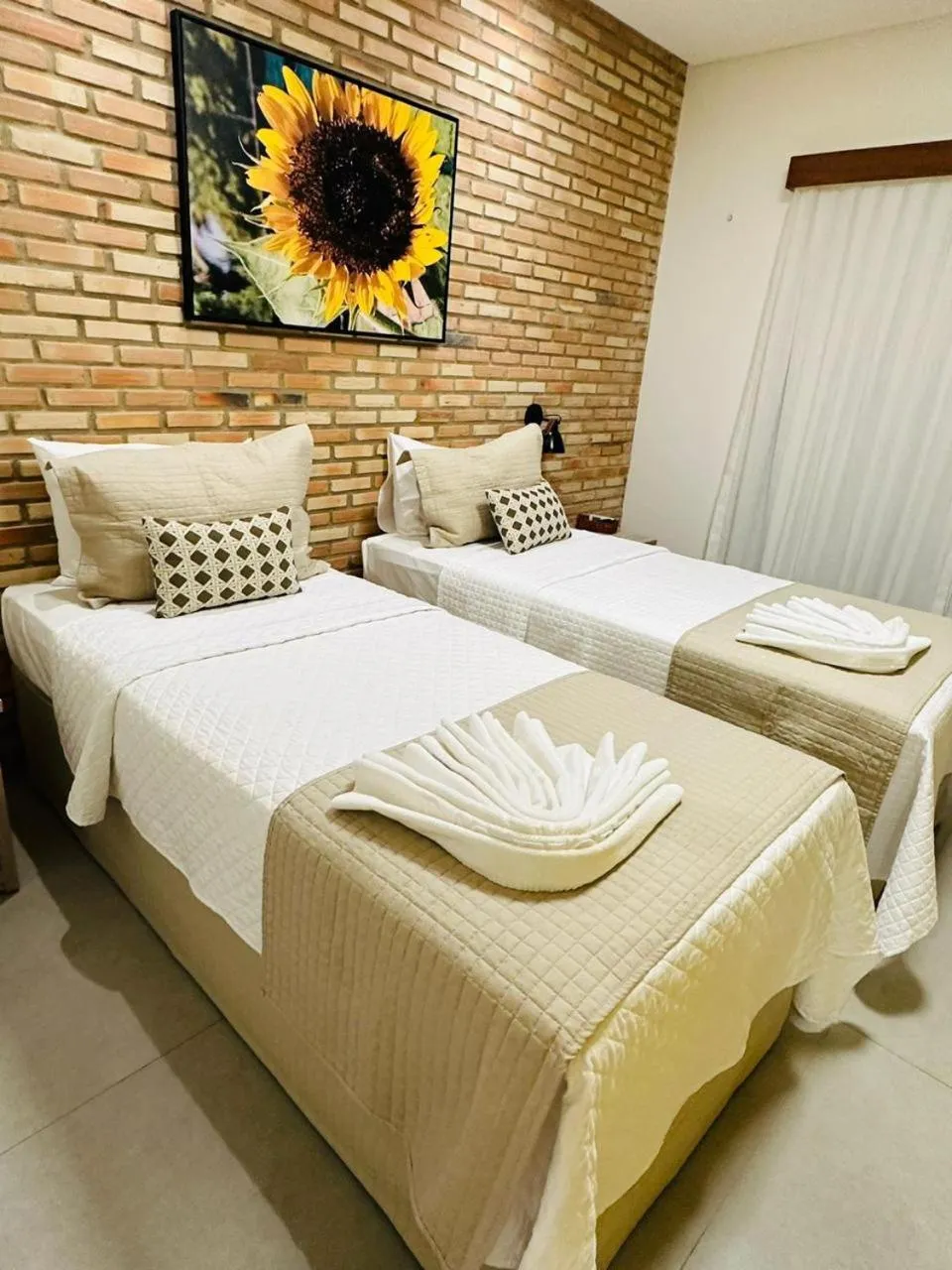 Bed in Pousada das Flores