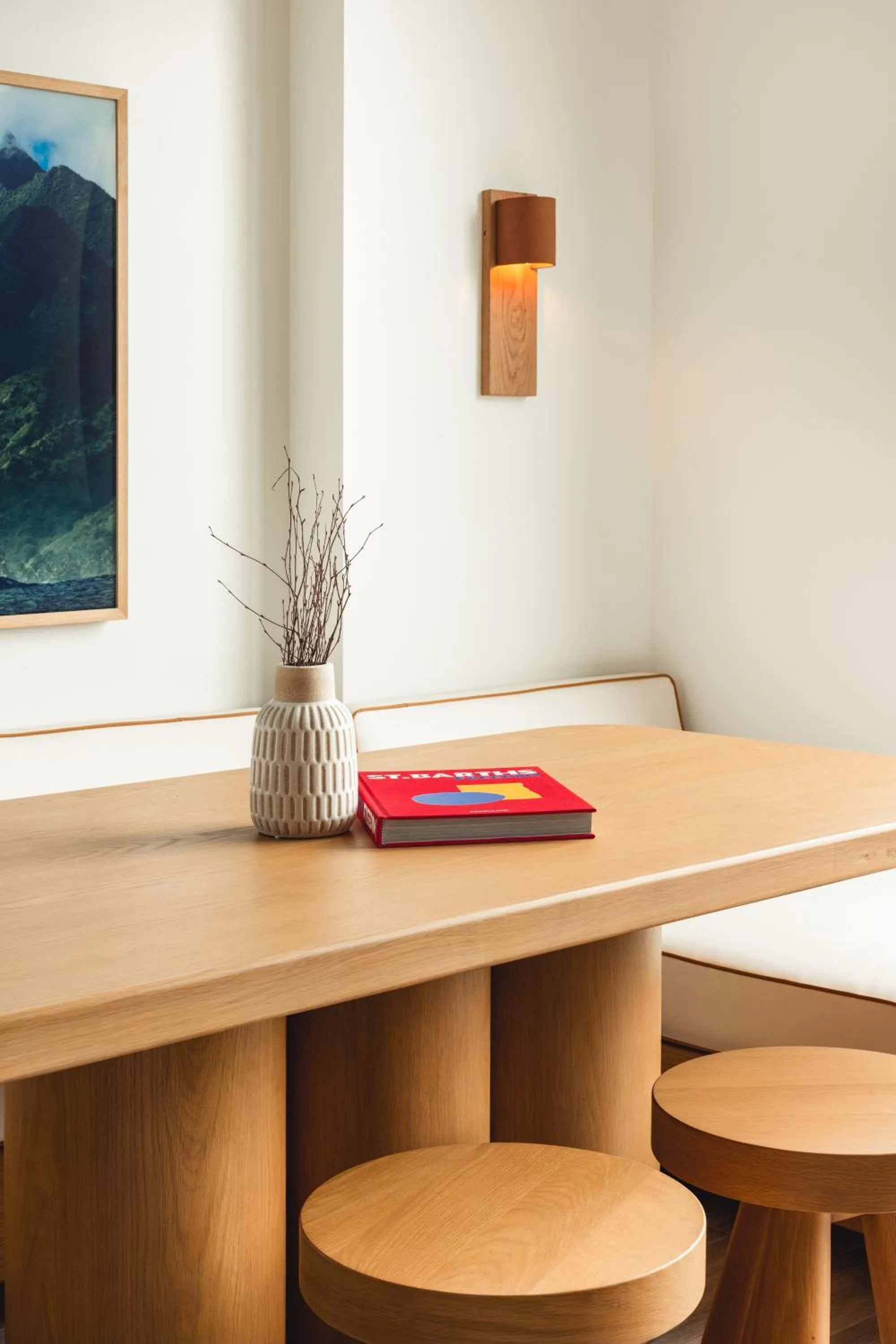 Living room in Sonder at Riverwalk