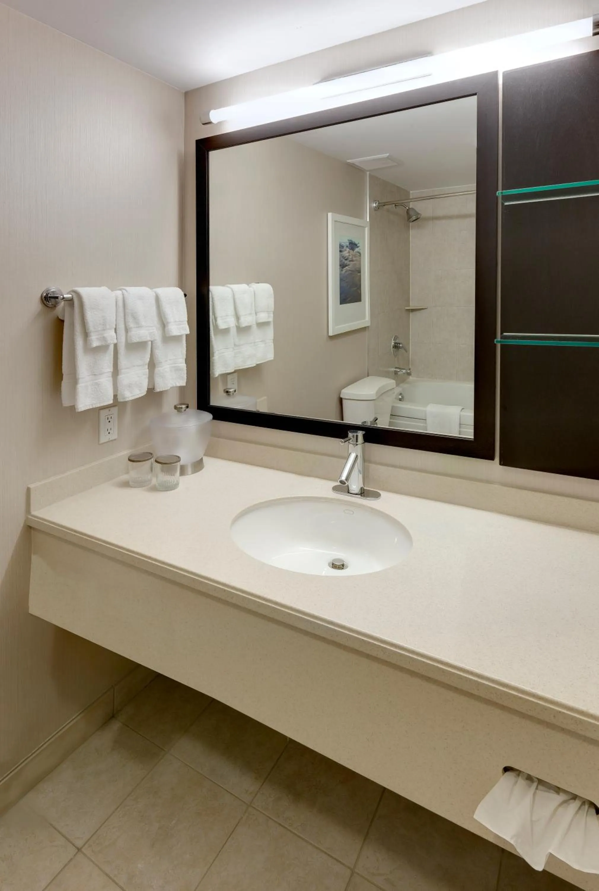 Bathroom in Niagara Fallsview Hotel & Suites
