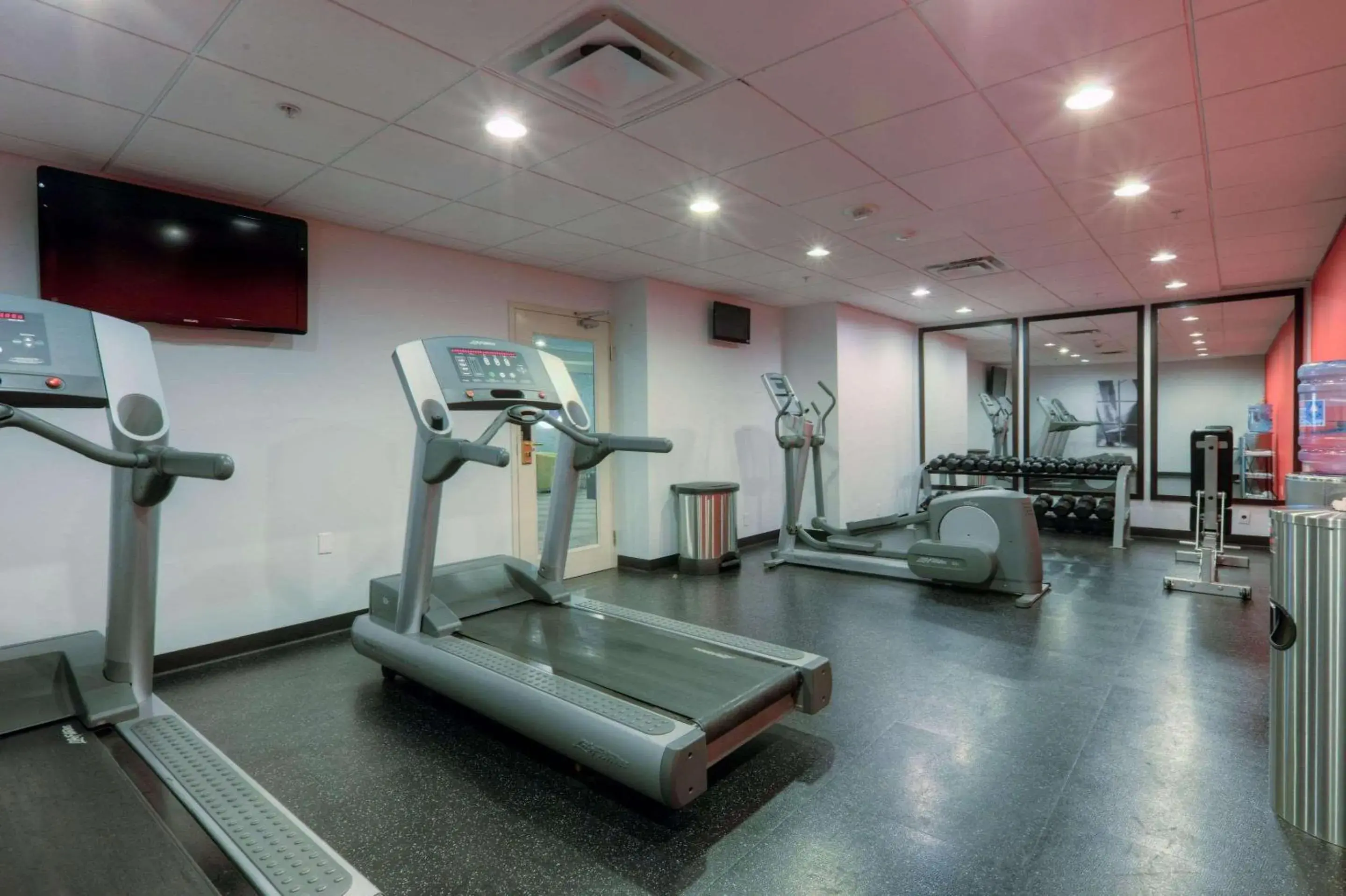 Fitness centre/facilities in Niagara Fallsview Hotel & Suites Fitness centre/facilities in Niagara Fallsview Hotel & Suites