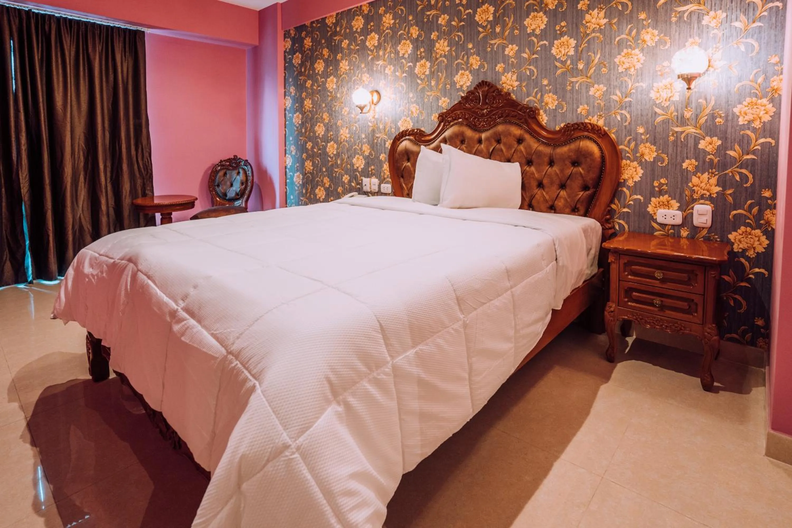 Bed in Lima Central Design Hotel Spa & Club