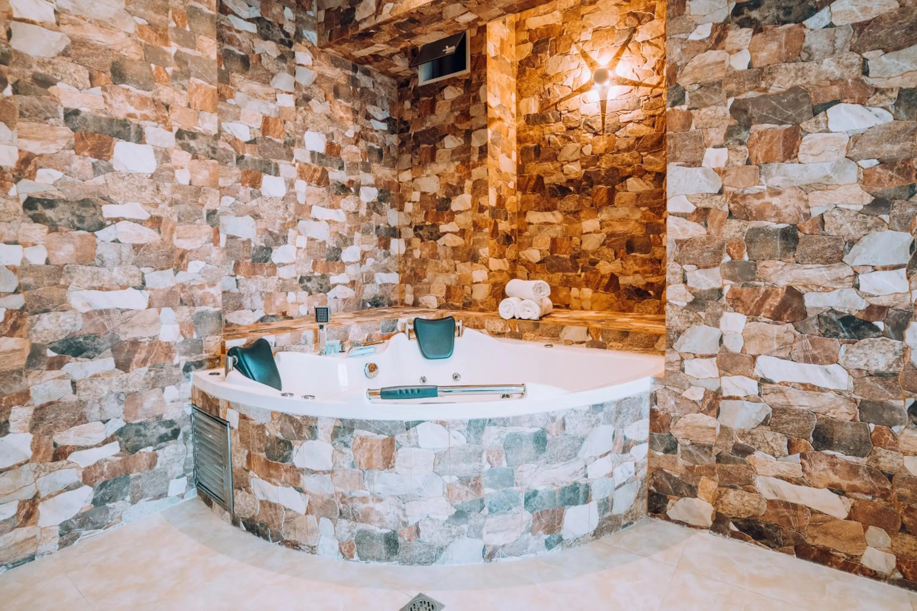 Lima Central Design Hotel Spa & Club