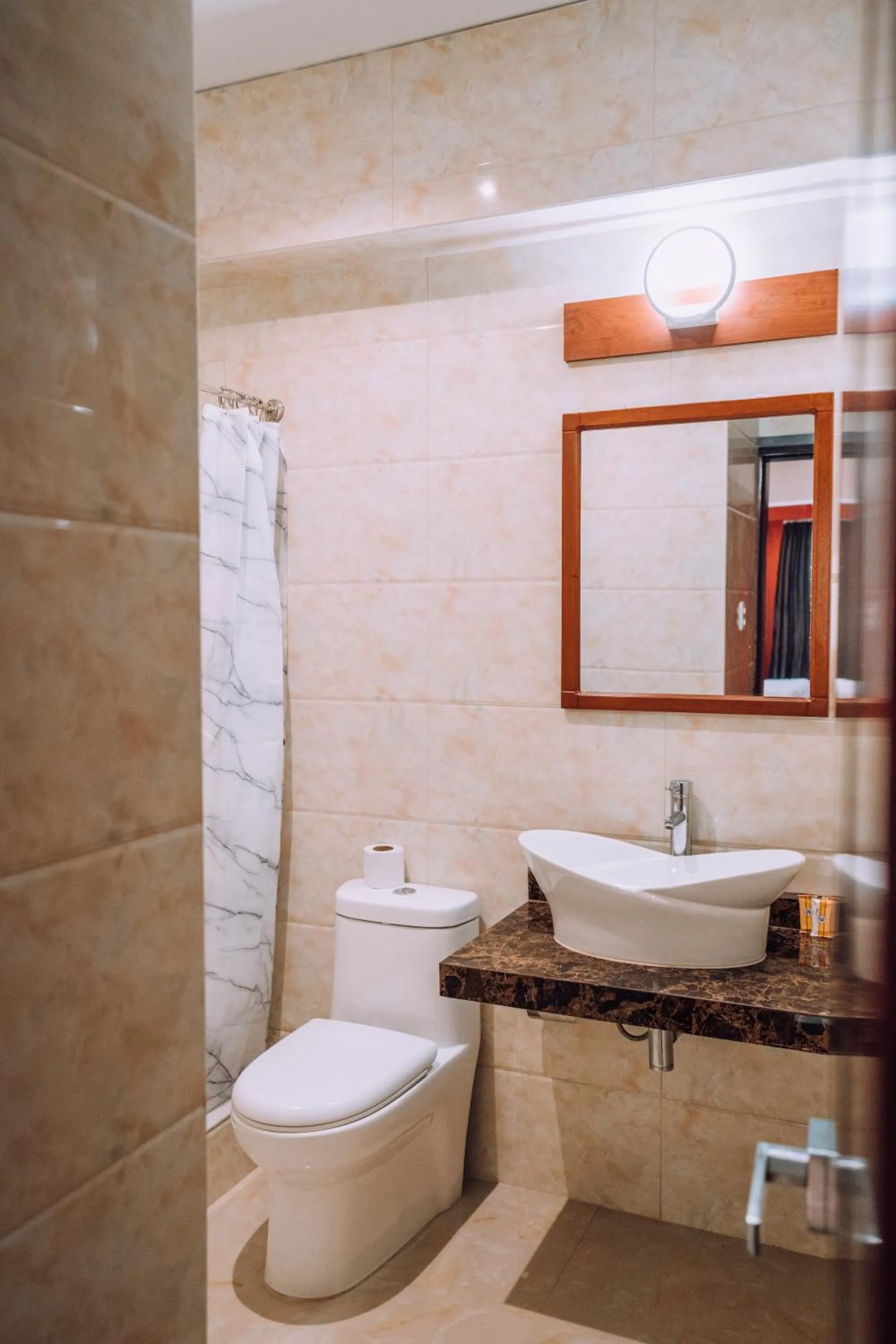 Lima Central Design Hotel Spa & Club