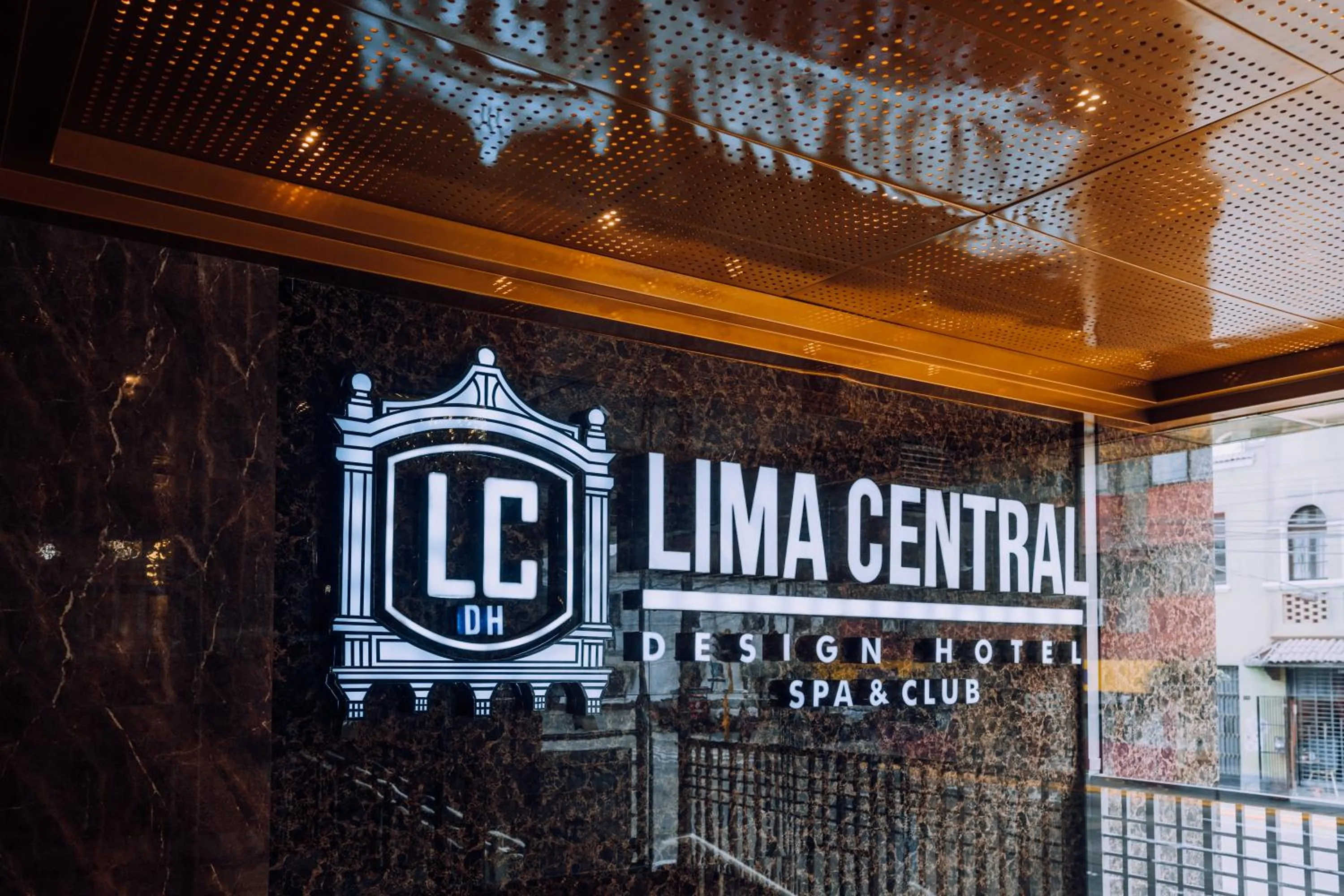 Lima Central Design Hotel Spa & Club