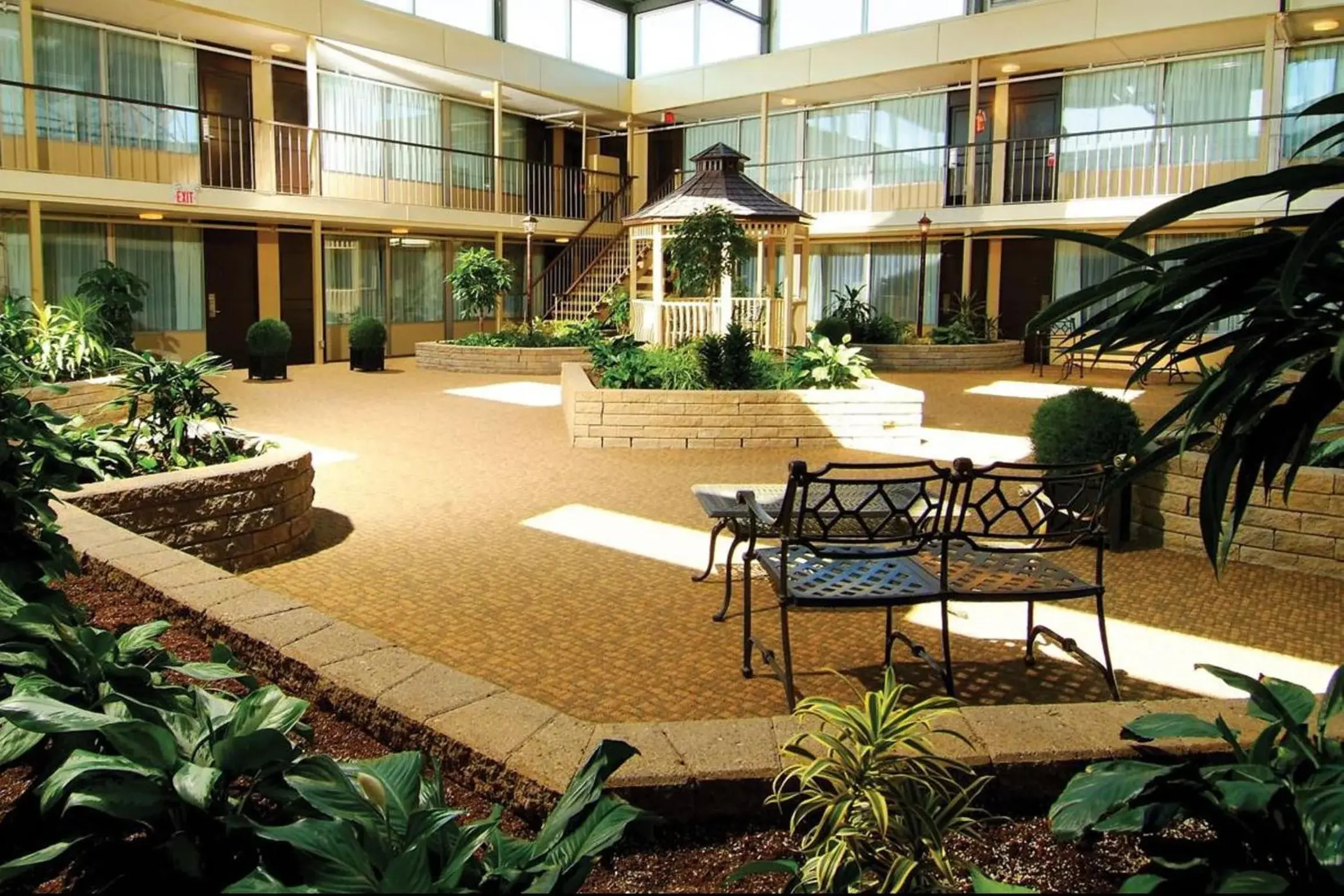 Lobby or reception in Skyline Hotel & Waterpark Lobby or reception in Skyline Hotel & Waterpark