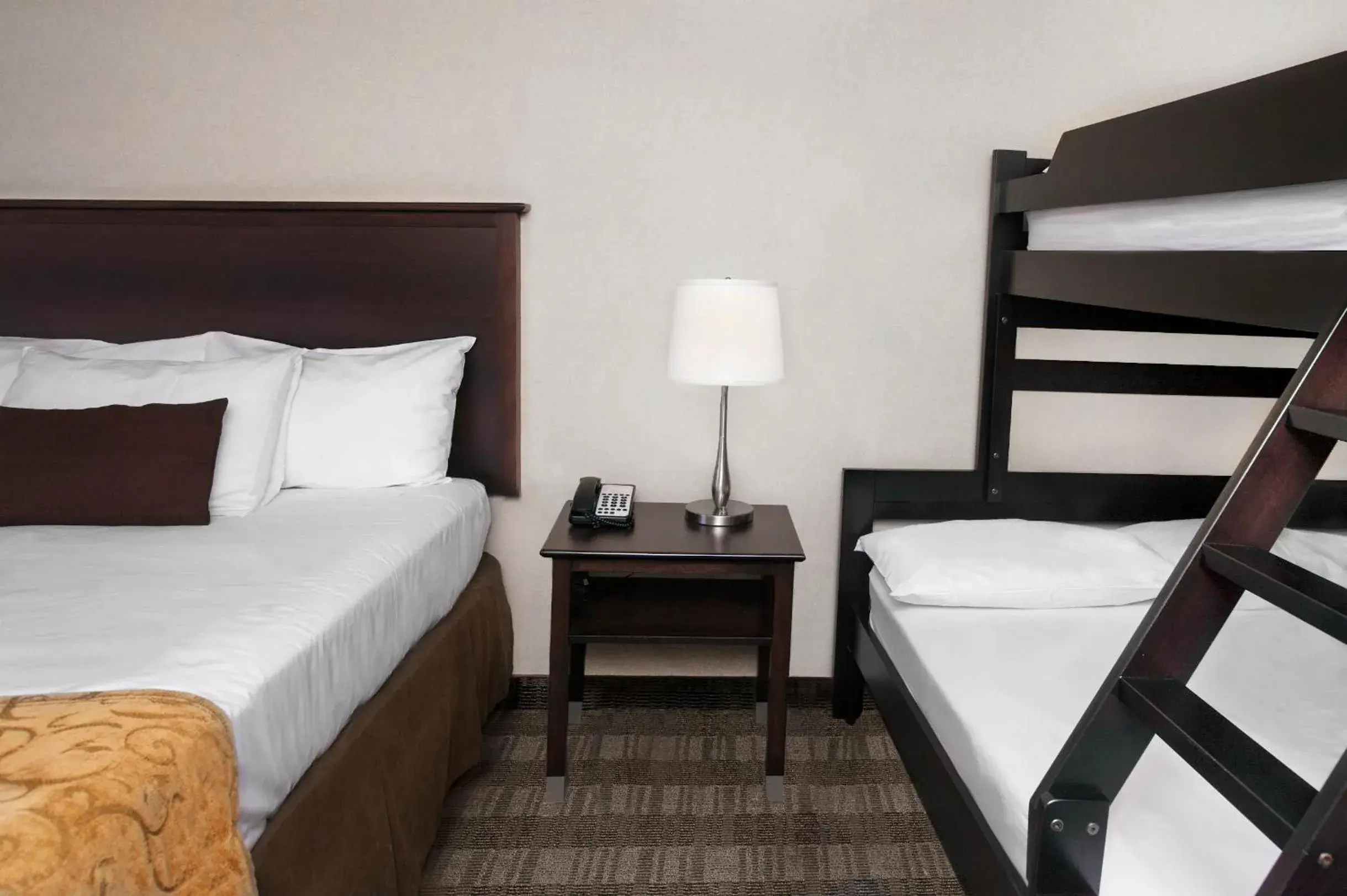 bunk bed, Bed in Skyline Hotel & Waterpark bunk bed, Bed in Skyline Hotel & Waterpark