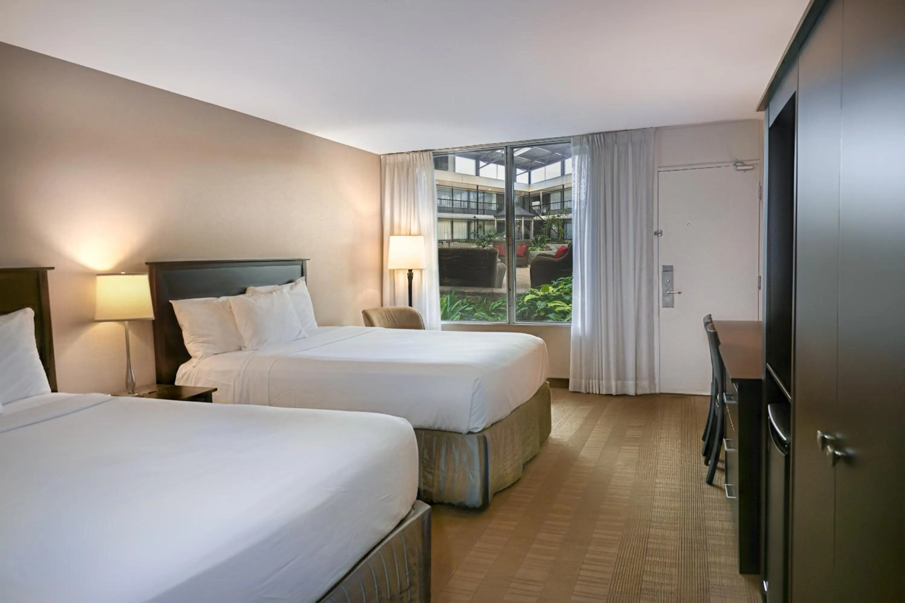 Photo of the whole room, Bed in Skyline Hotel & Waterpark