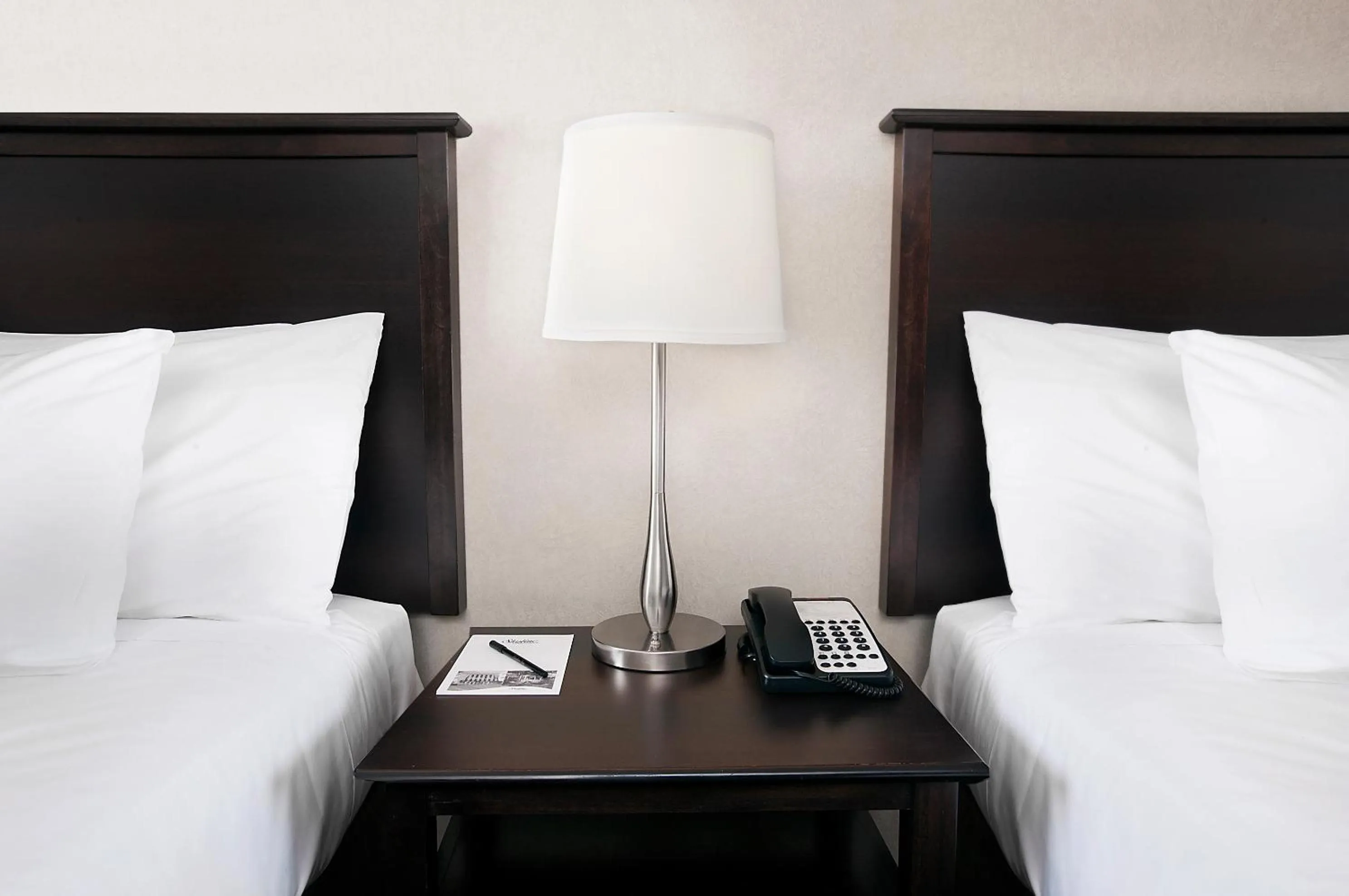 Bed in Skyline Hotel & Waterpark