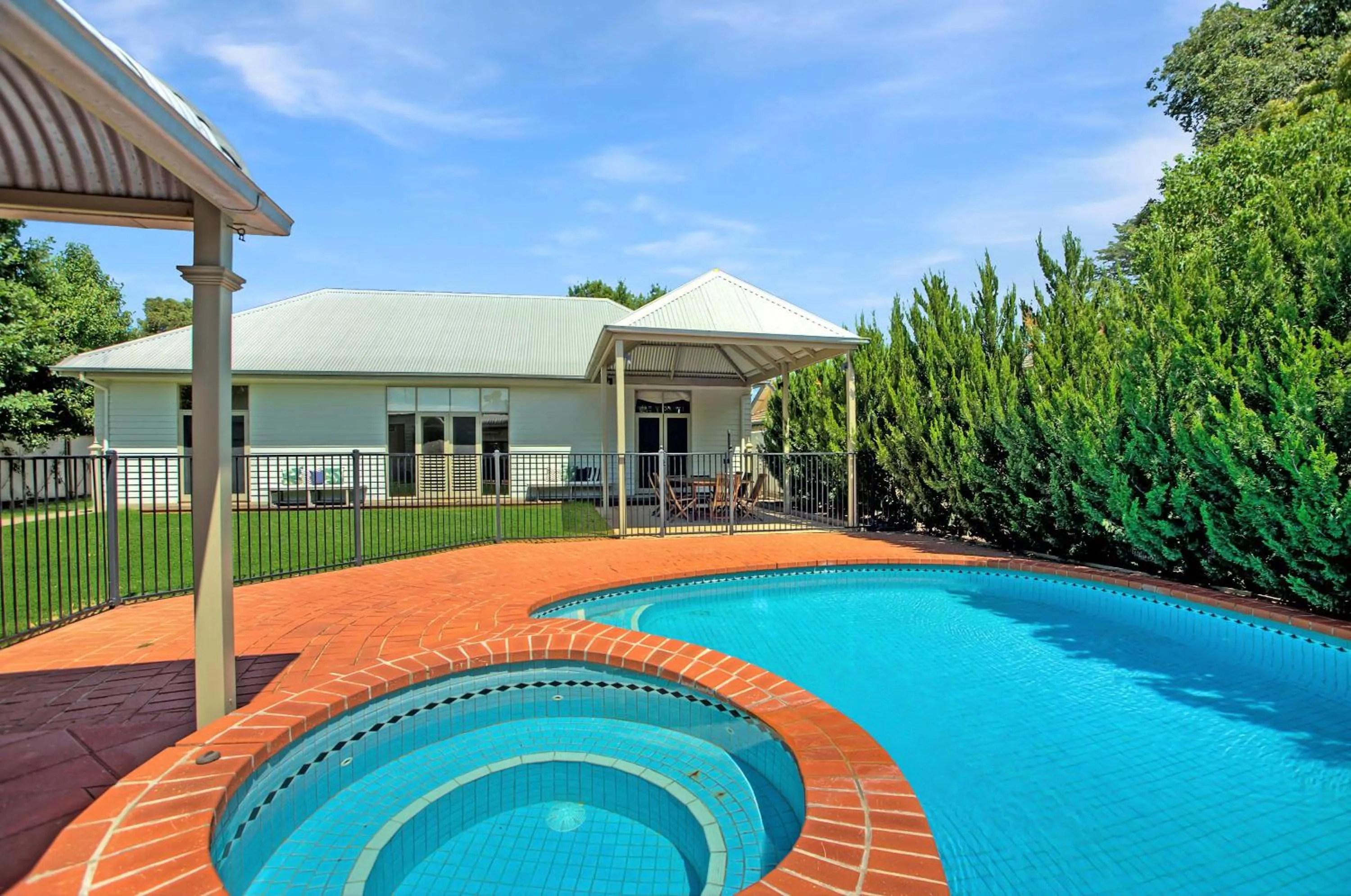 Francis Retreat- Echuca Holiday Homes