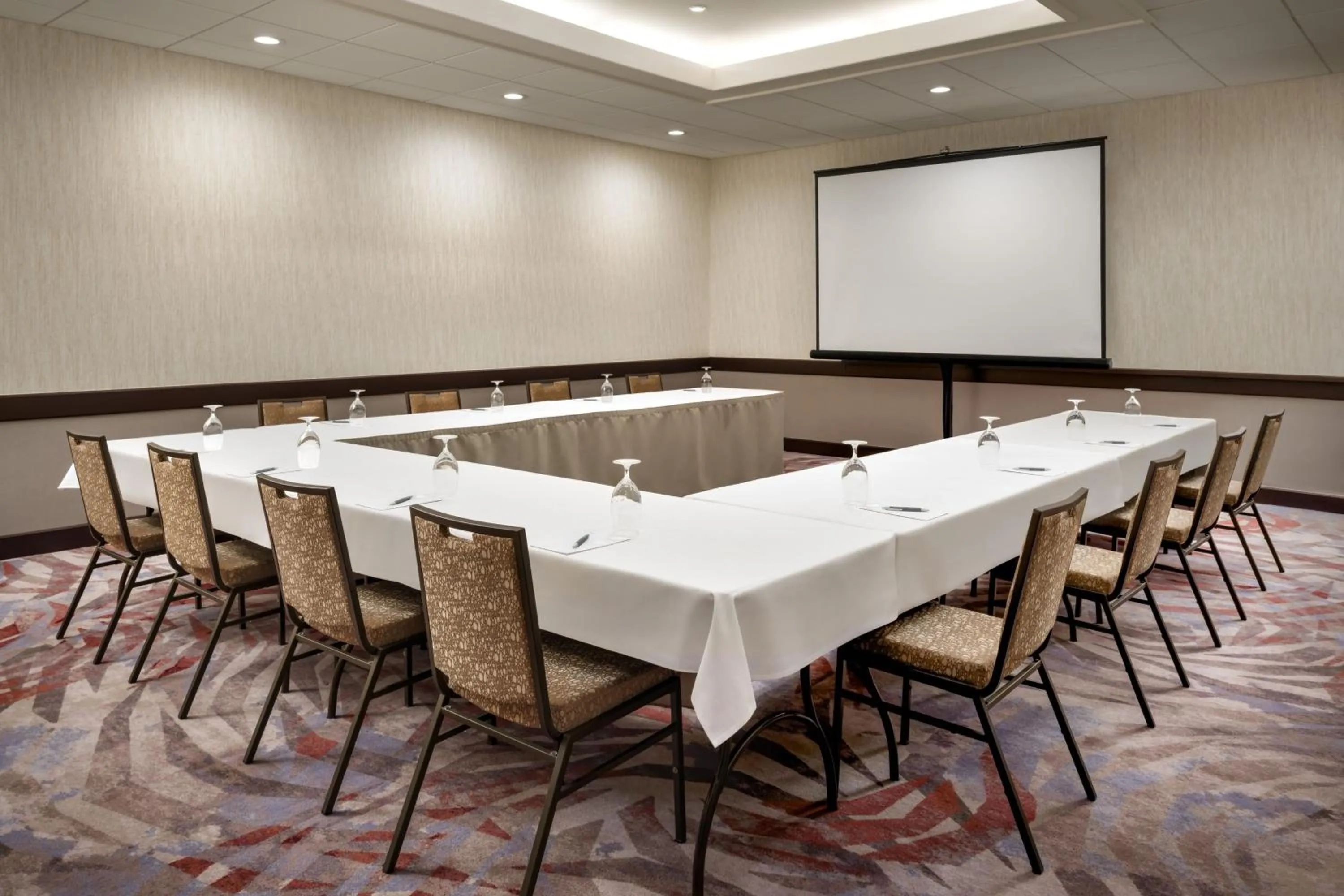 Meeting/conference room in The Westin Ottawa