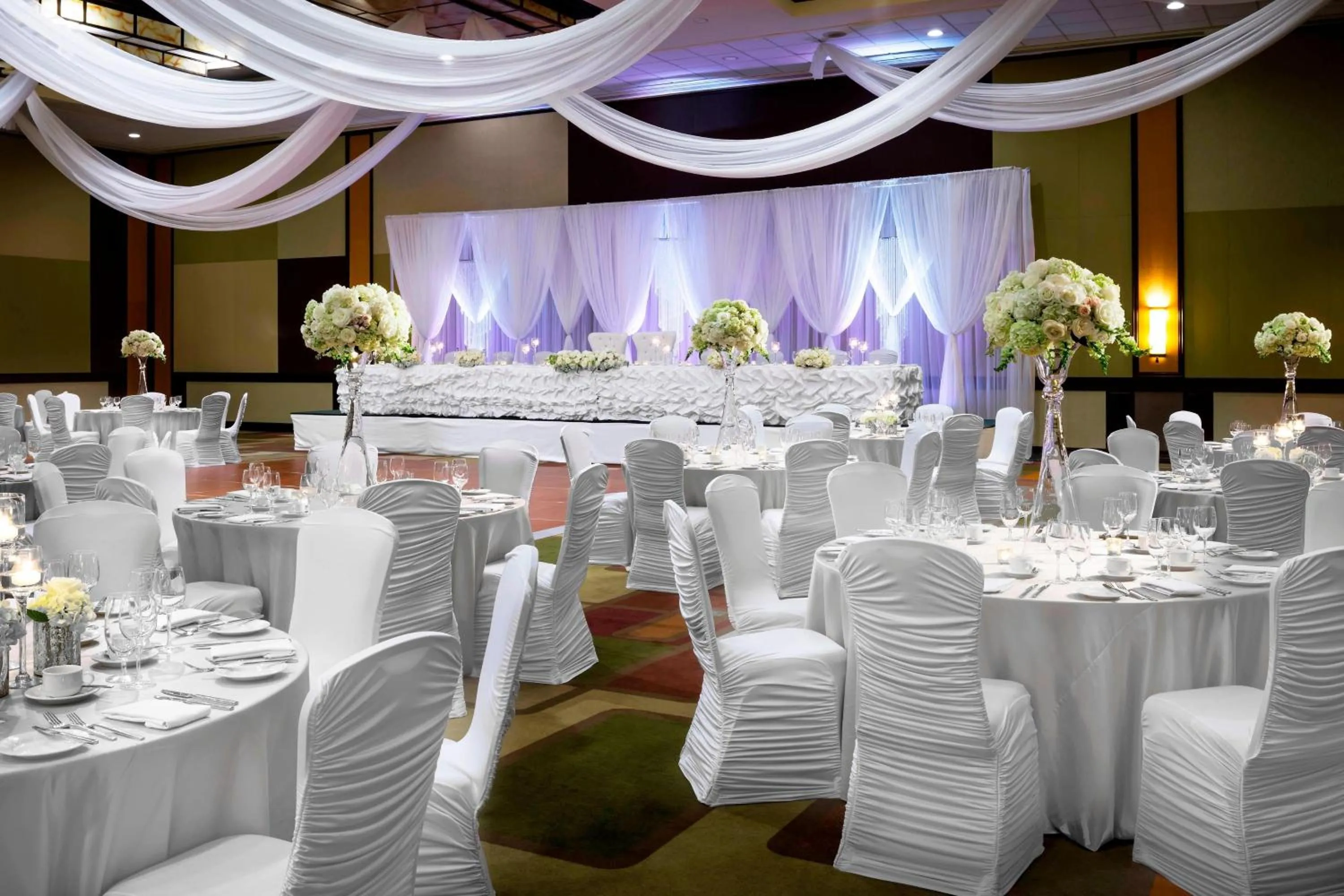 Lobby or reception in The Westin Ottawa