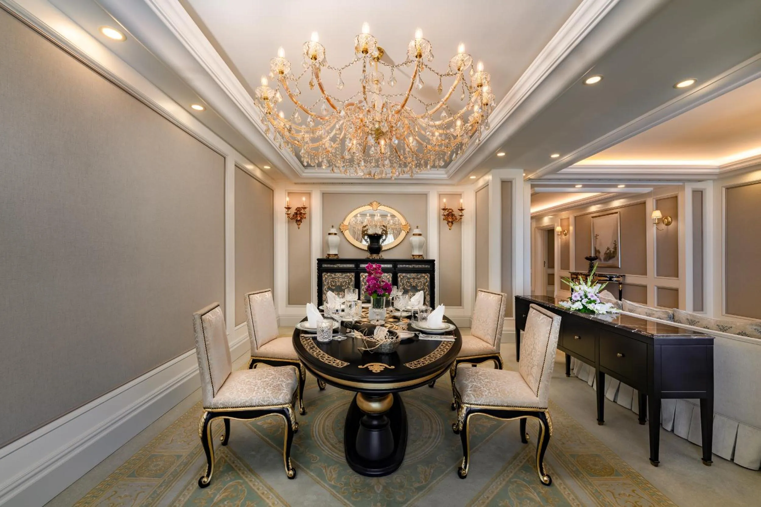 Food in Les Ambassadeurs Hotel Casino&Marina