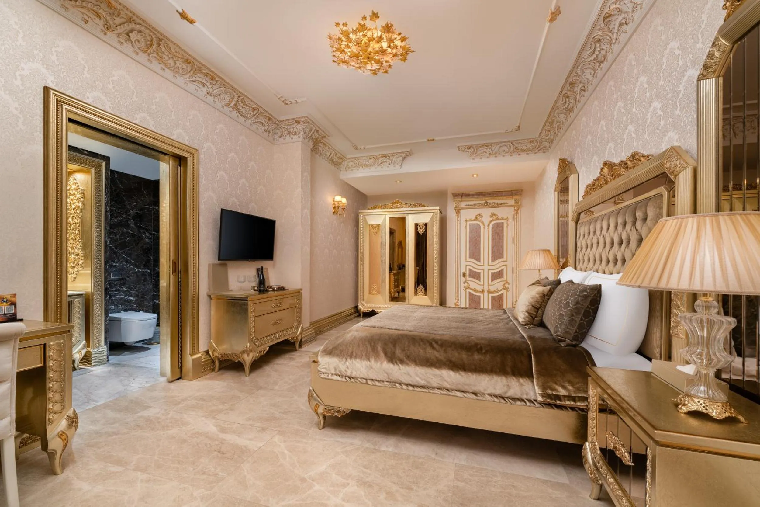 Photo of the whole room in Les Ambassadeurs Hotel Casino&Marina