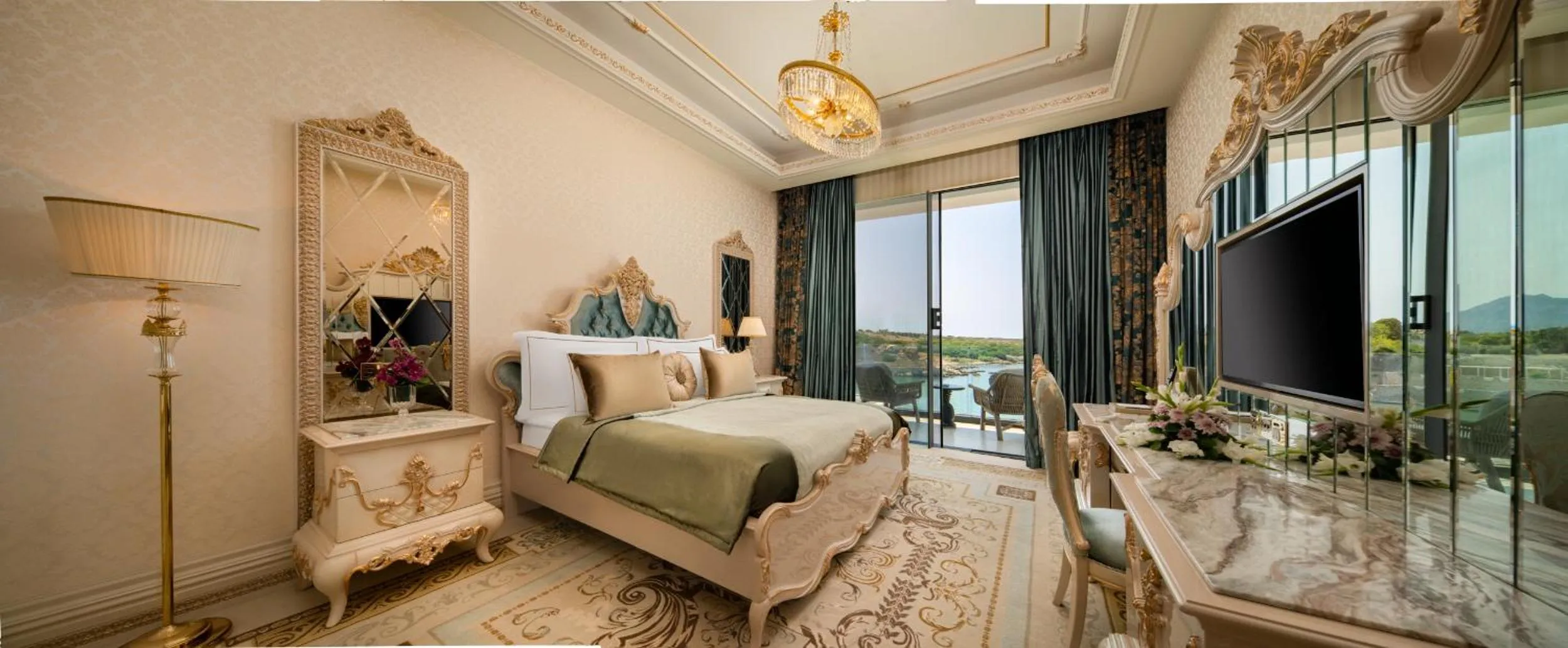 Massage in Les Ambassadeurs Hotel Casino&Marina