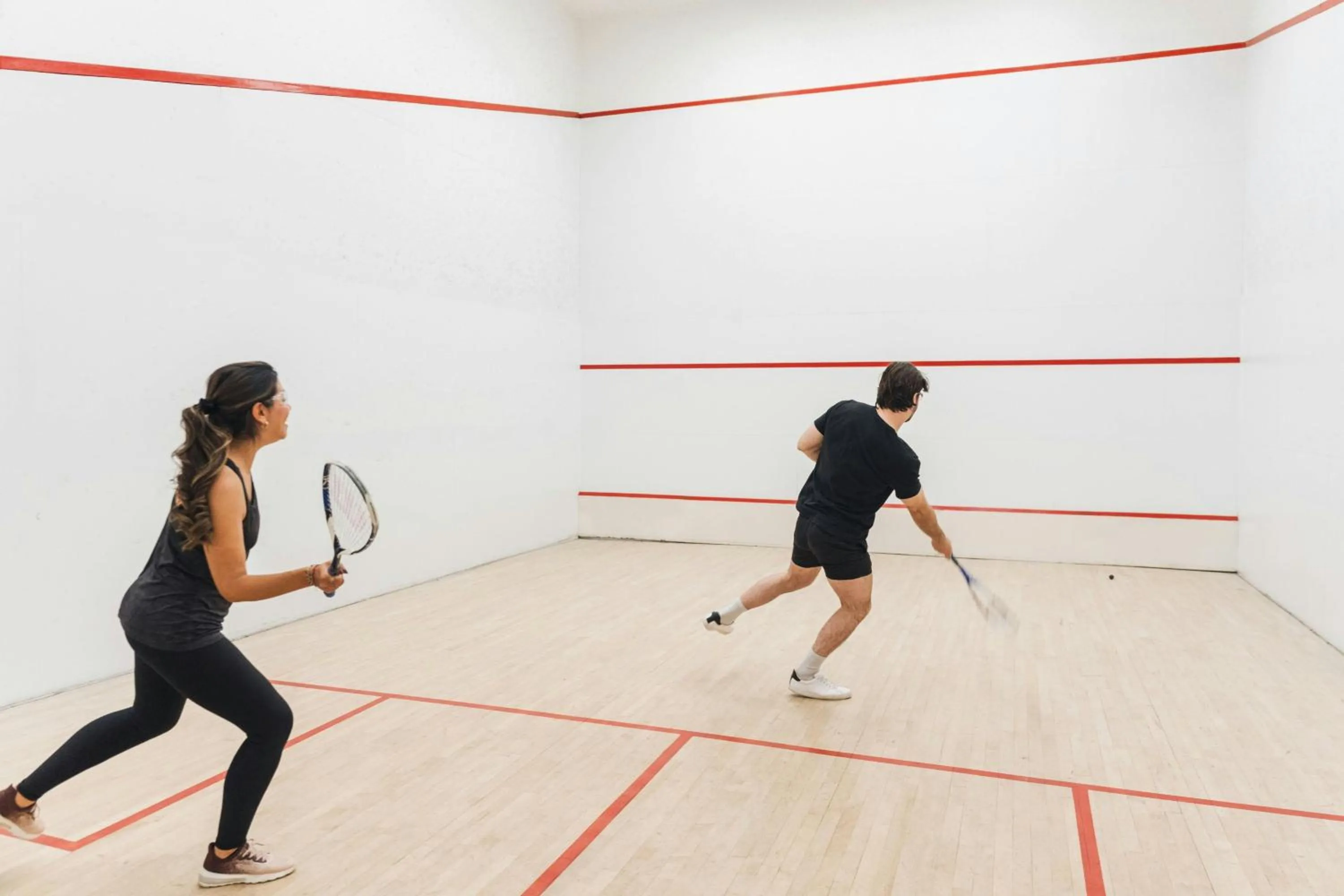 Area and facilities in Delta Hotels by Marriott Montreal