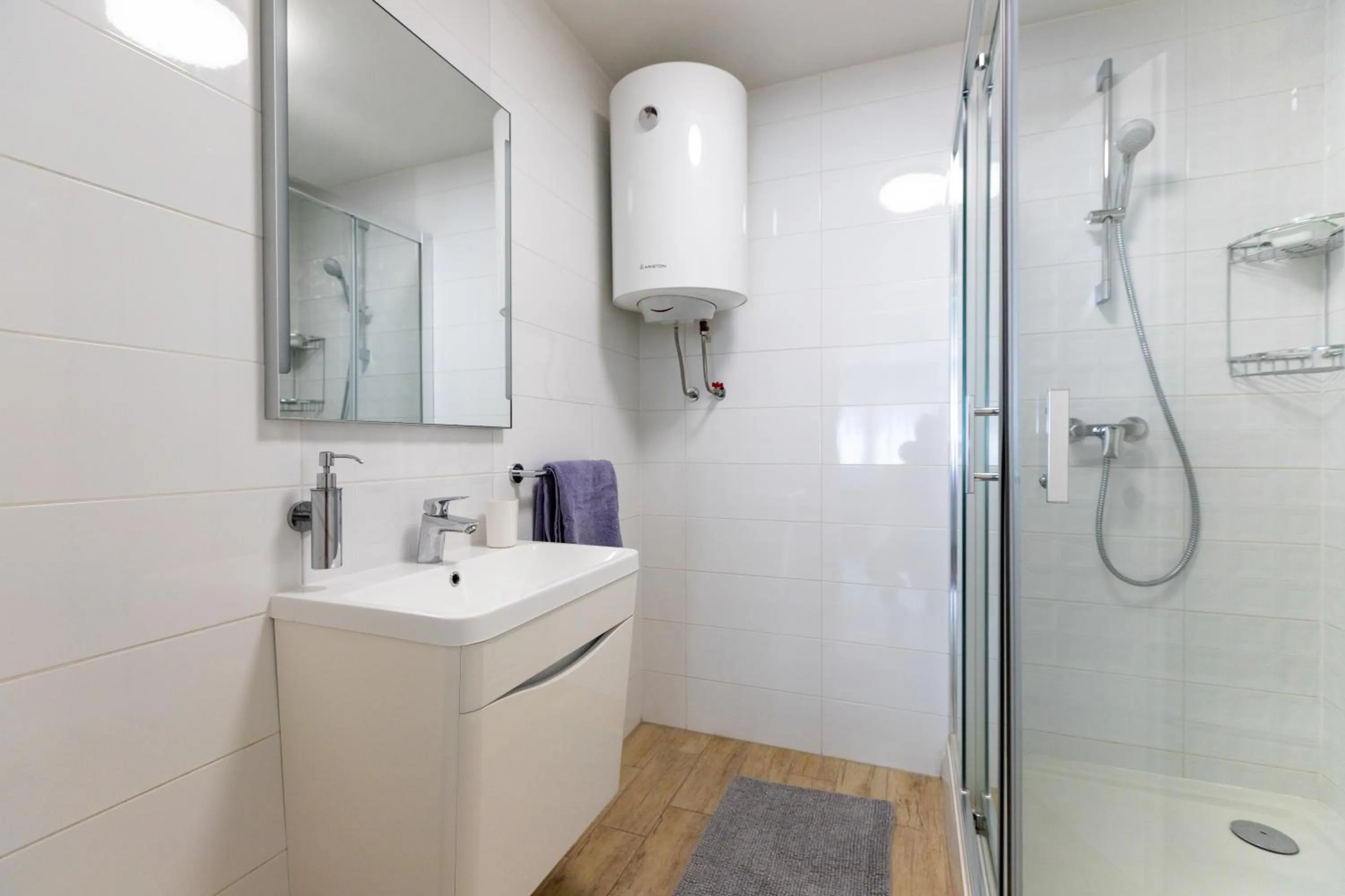 Bathroom in Zagreb City Beat