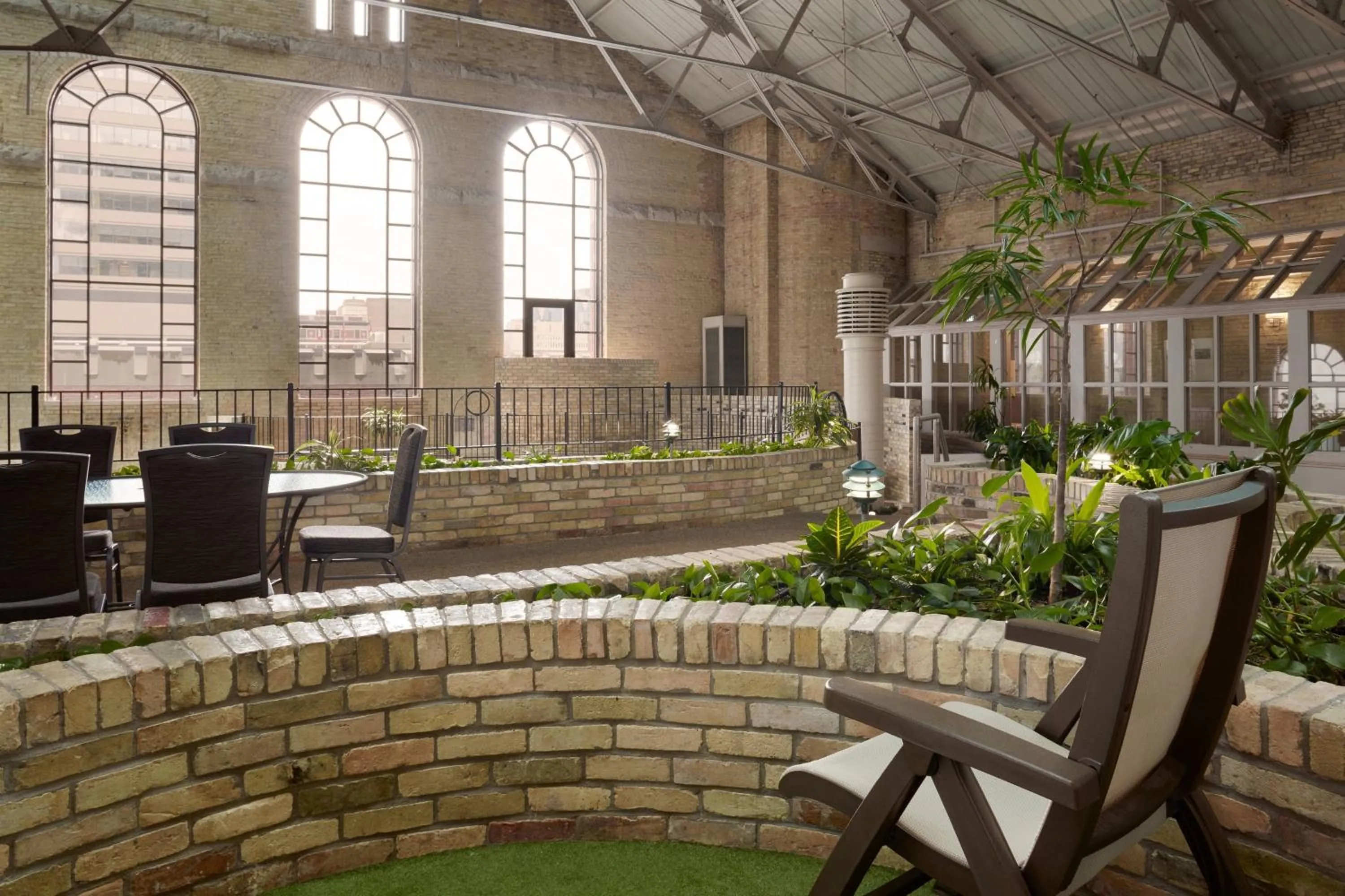 Swimming pool in Delta Hotels by Marriott London Armouries