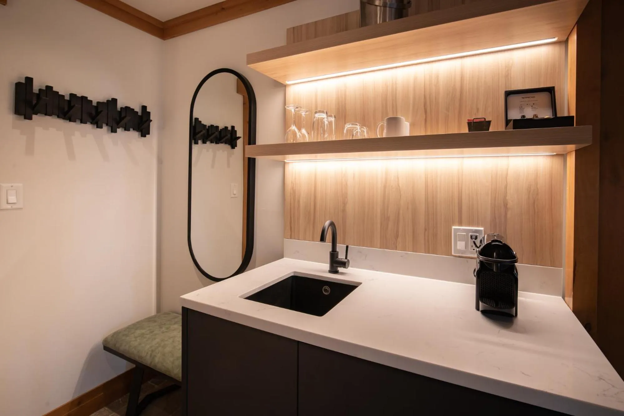 Kitchen or kitchenette in Nita Lake Lodge