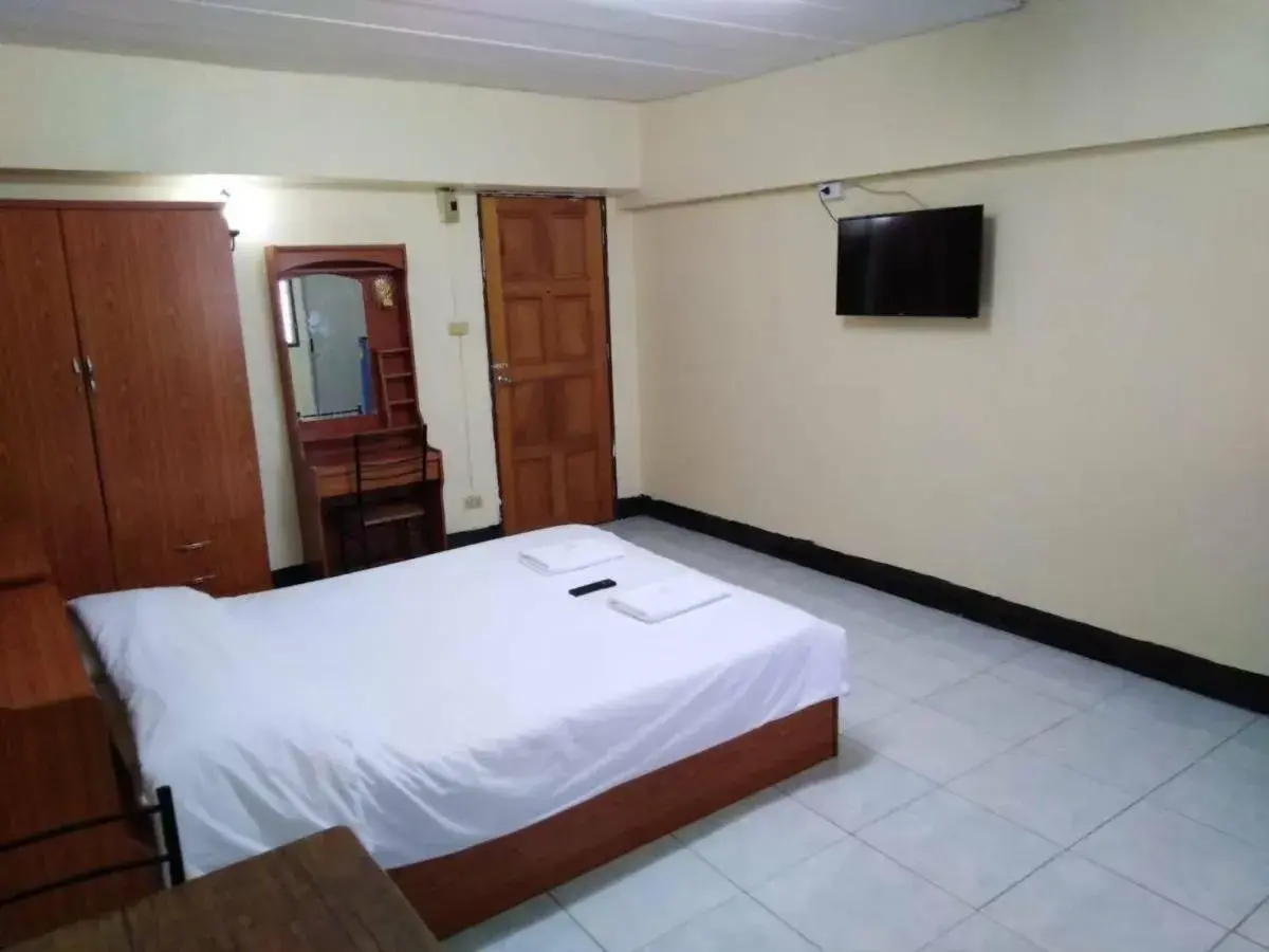 Bed in PRL Place Bed in PRL Place