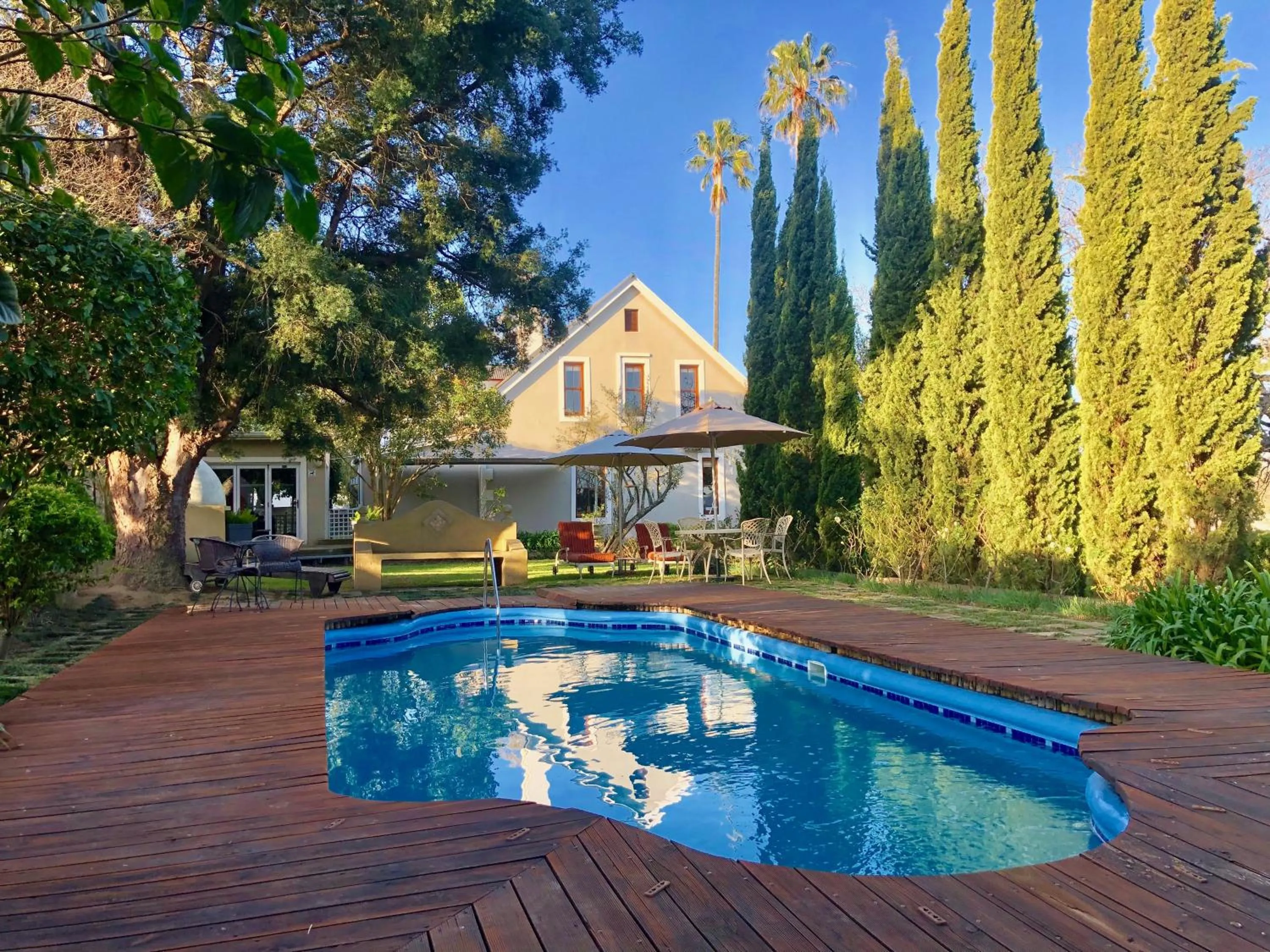Swimming pool in De Oude Pastorie