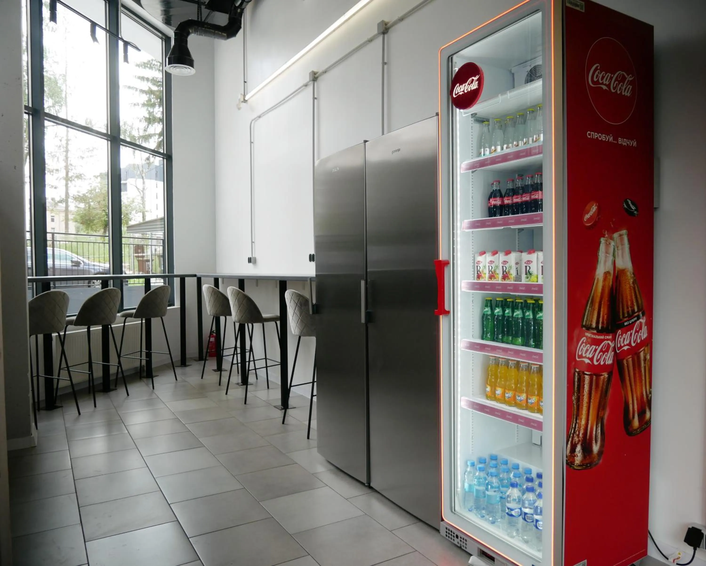 Dining area in Capsule Hotel Constellation 89