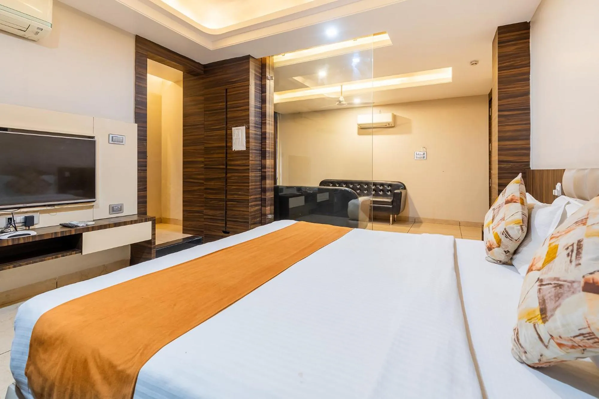 TV and multimedia in Hotel The Bentree