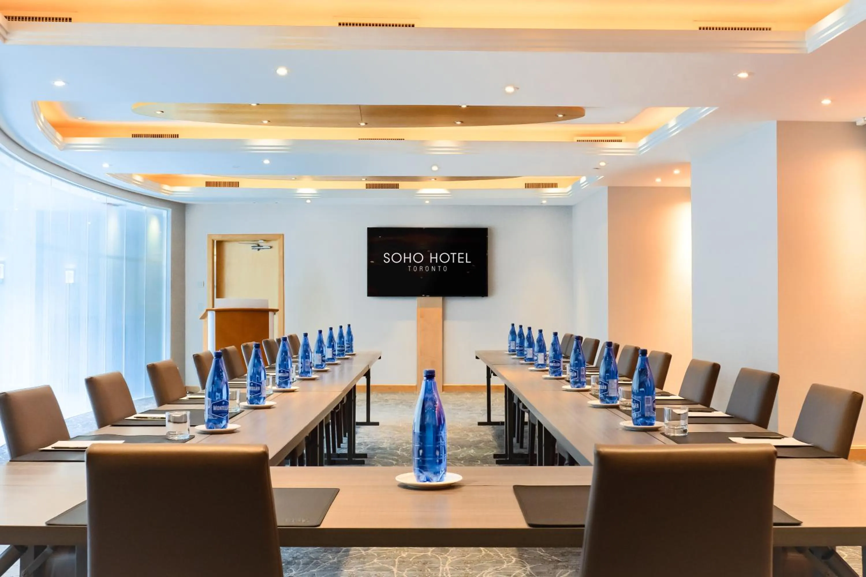 Meeting/conference room in SoHo Hotel Toronto