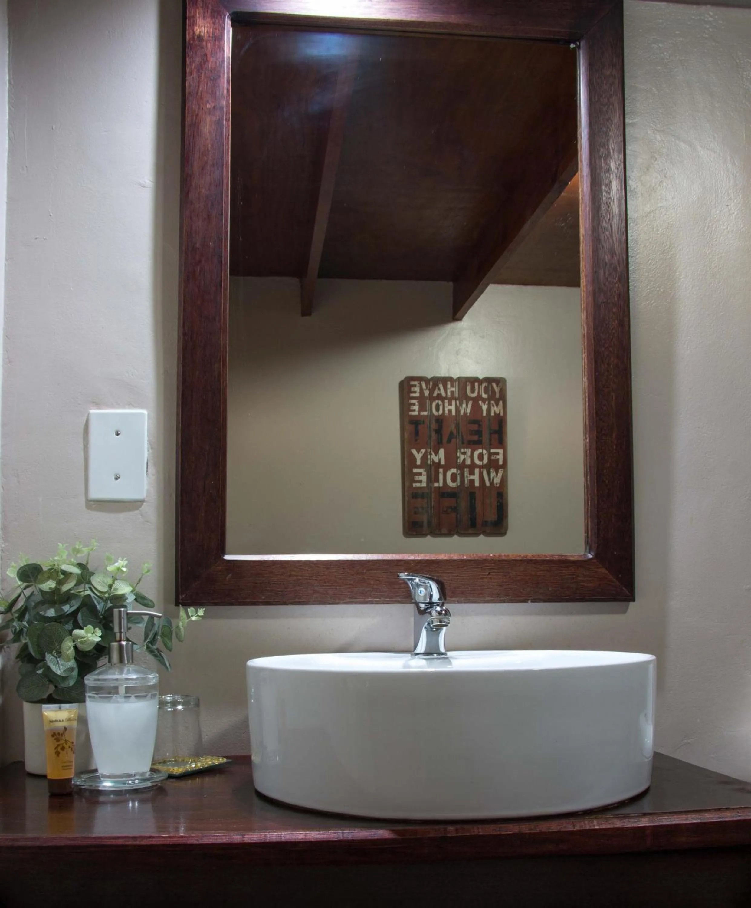 Decorative detail in Zoete Rust Boutique Hotel