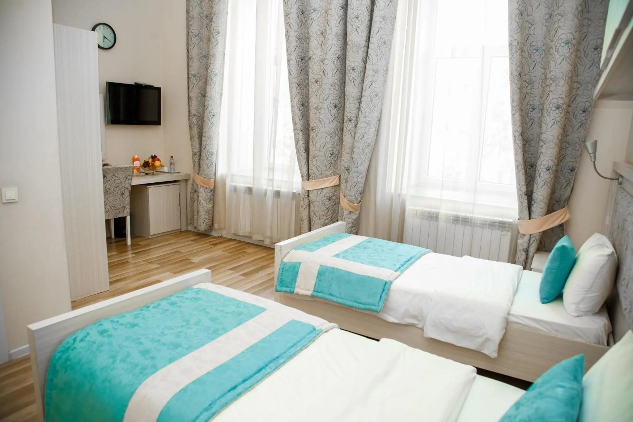 Bed in Bristol Hotel