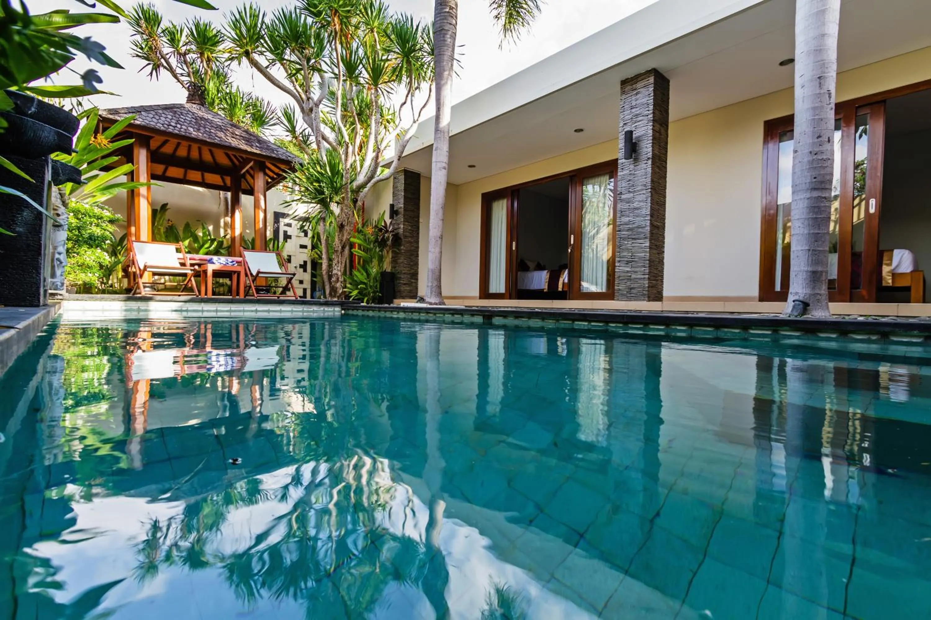 Property building in Pulau Villa Canggu