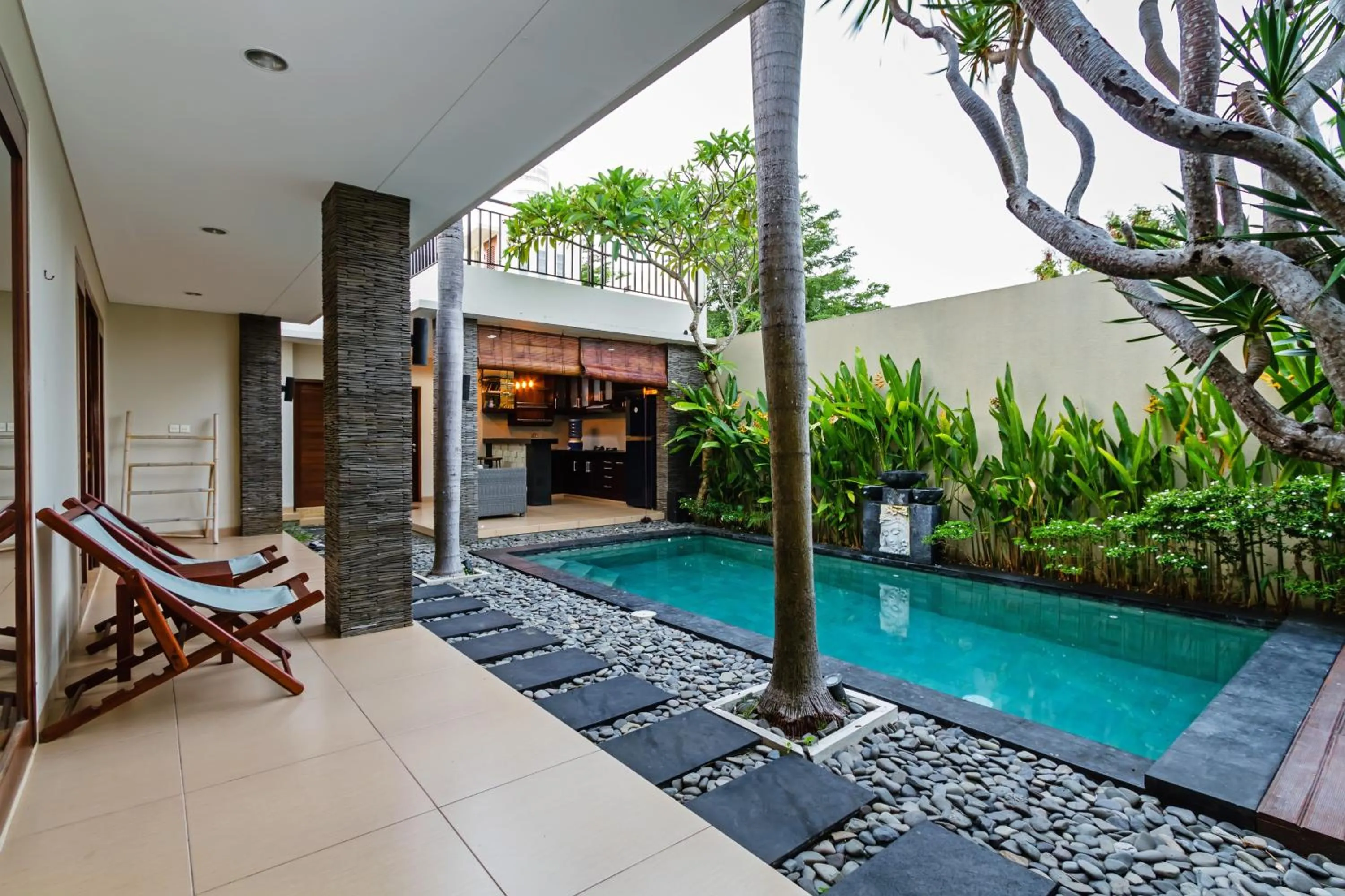 Property building in Pulau Villa Canggu