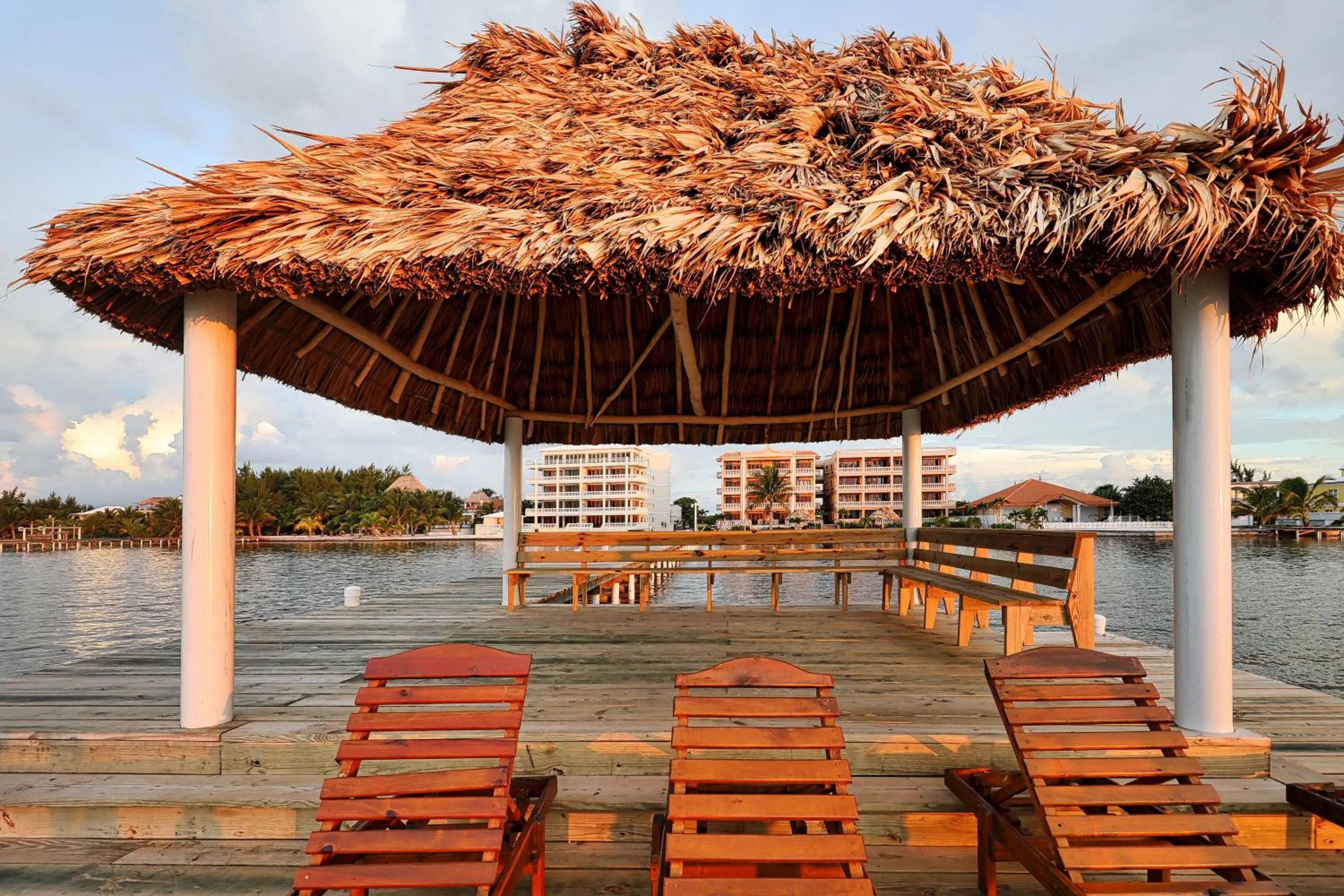 Property building in Hol Chan Reef Resort & Villas
