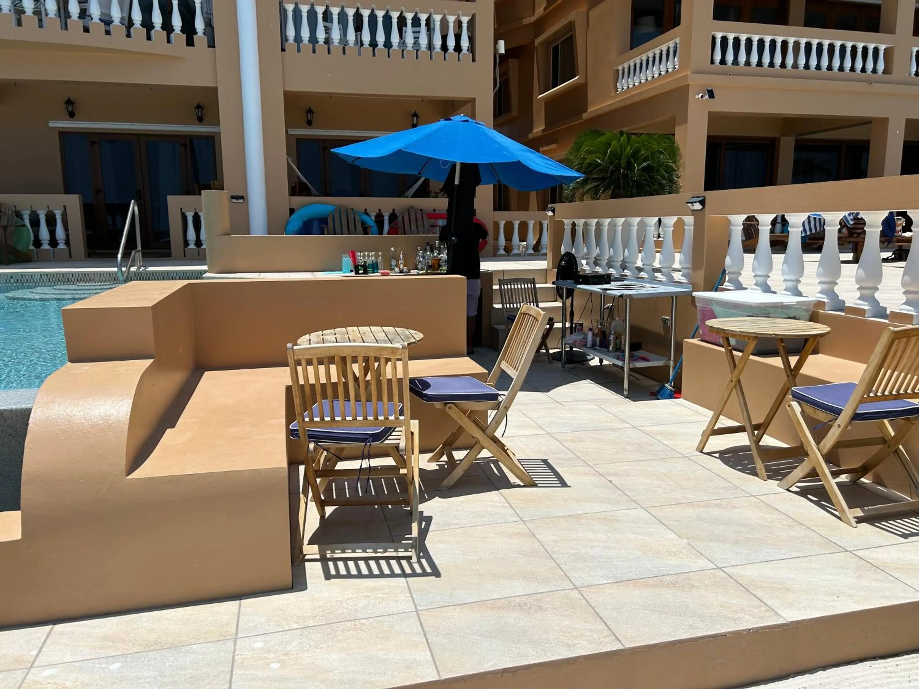 Lounge or bar in Hol Chan Reef Resort & Villas