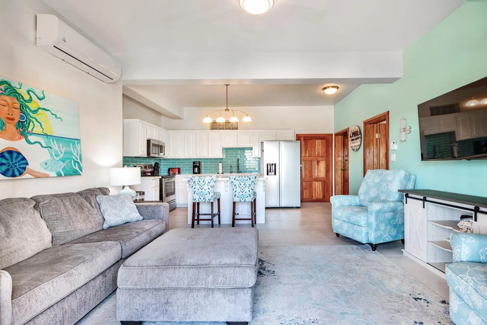 Kitchen or kitchenette in Hol Chan Reef Resort & Villas