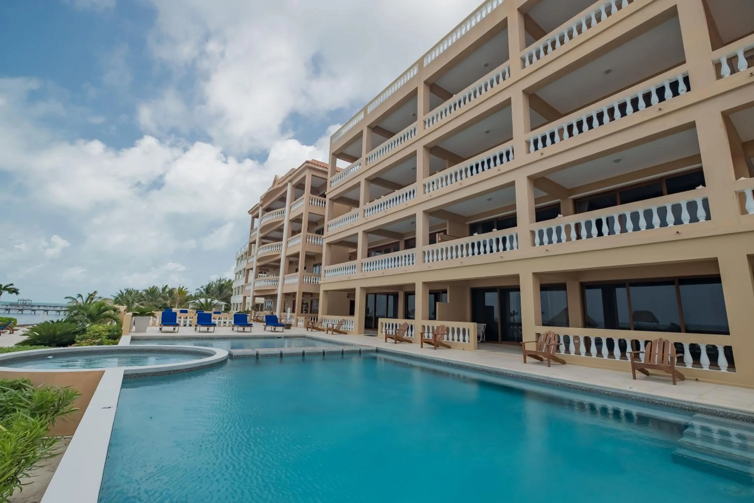 Property building in Hol Chan Reef Resort & Villas