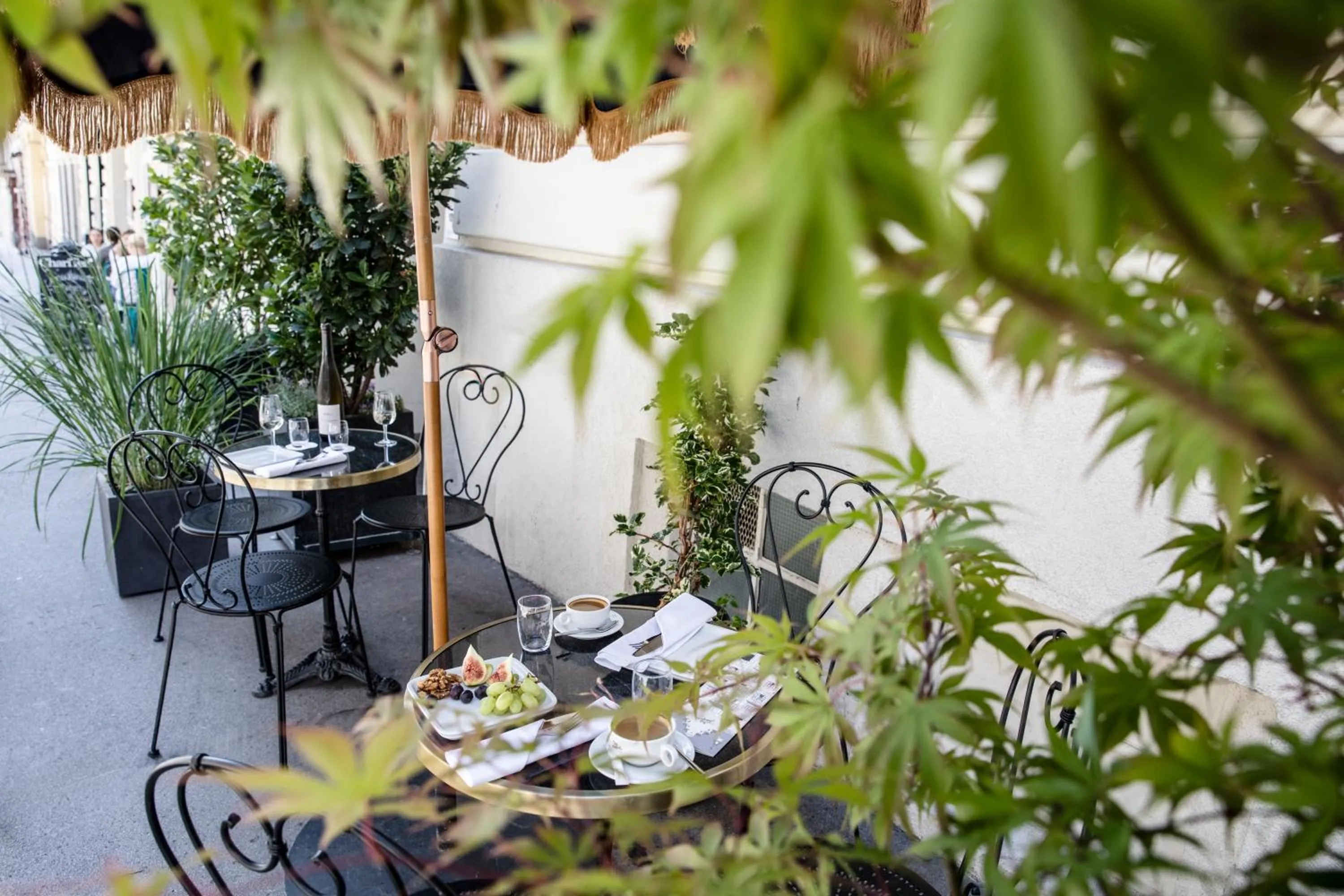 Restaurant/places to eat in Hotel Josefine