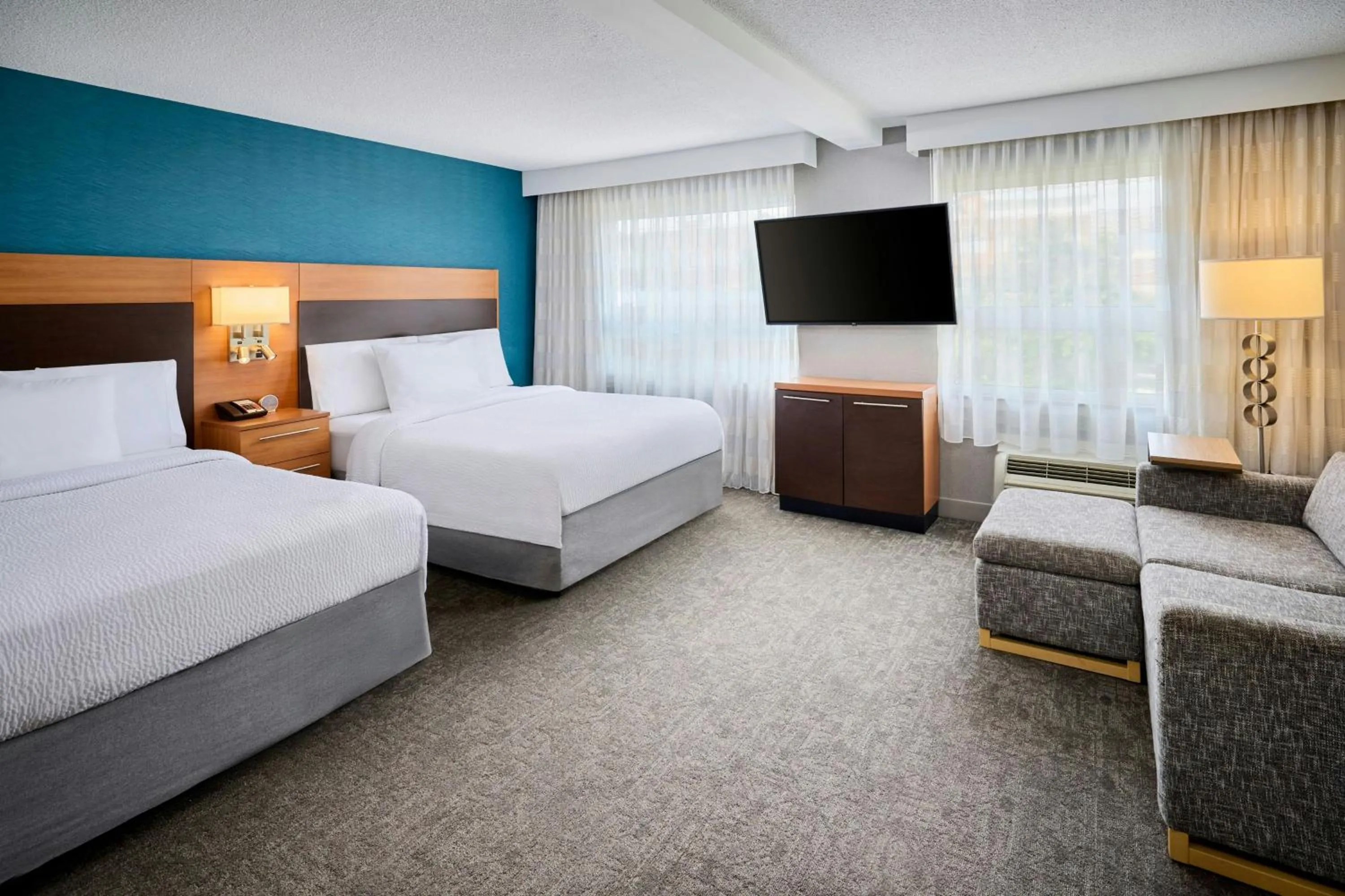 Bedroom, Bed in TownePlace Suites by Marriott Mississauga-Airport Corporate Centre