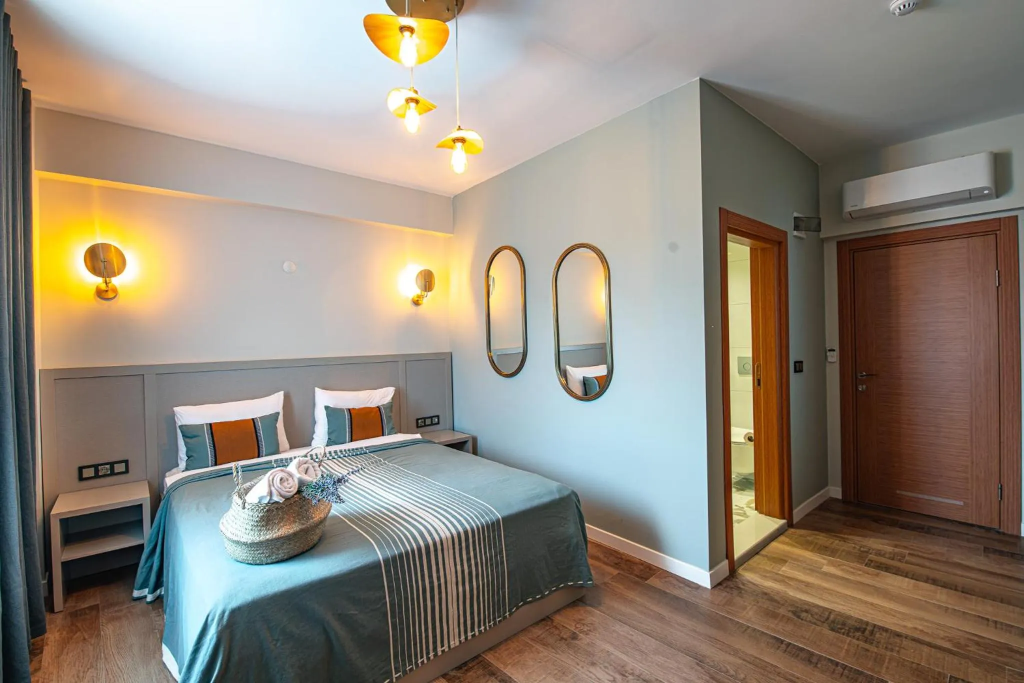 Bedroom, Bed in Oikos Bozcaada