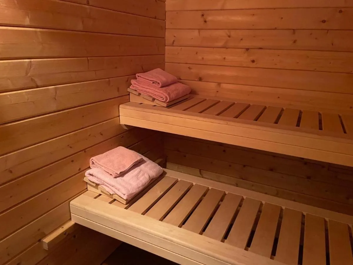 Sauna in Casa Job - Gasthaus - Sauna, Whirlpool - Trun